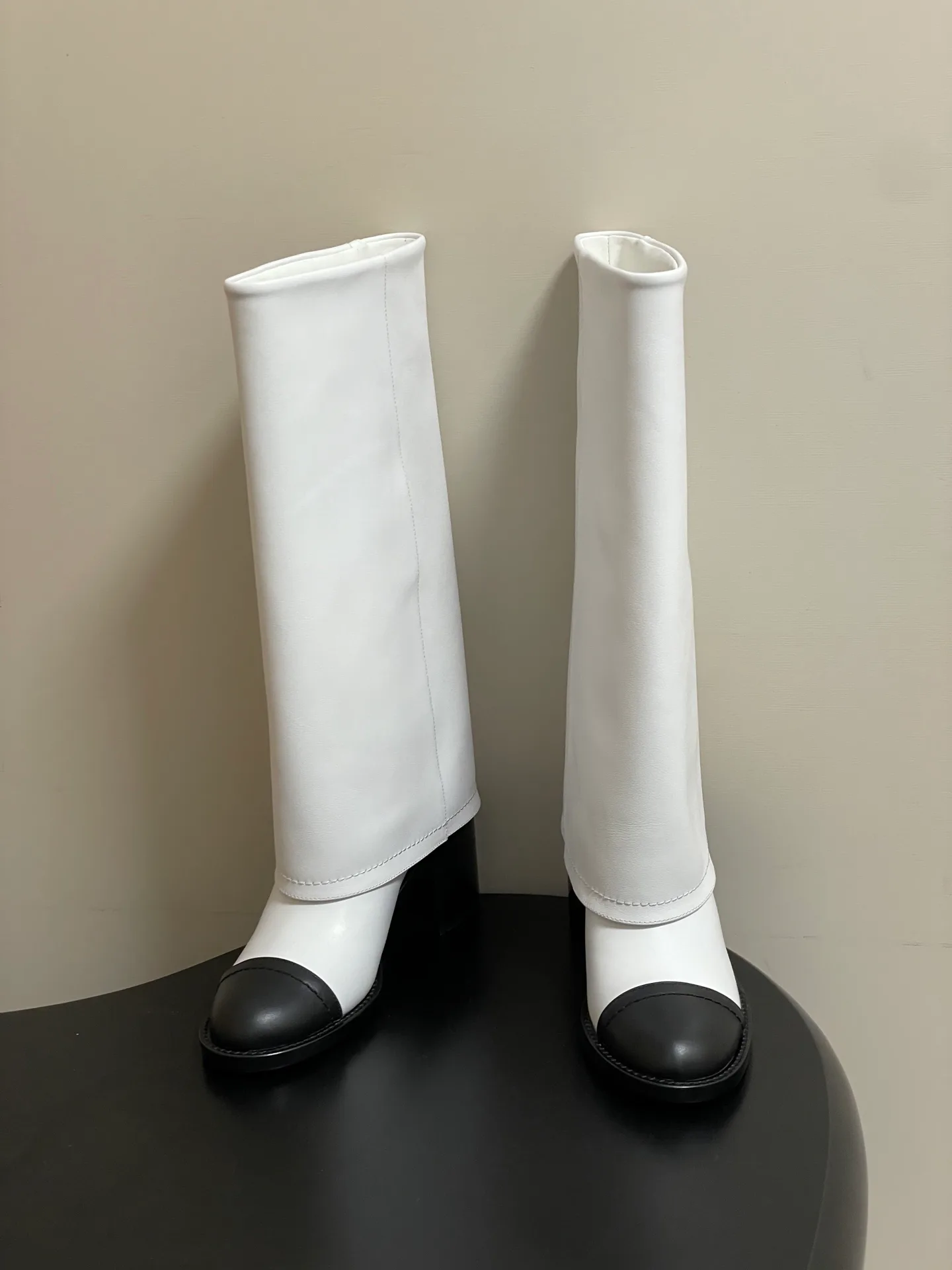 Сапоги Женские Chanel 1284424