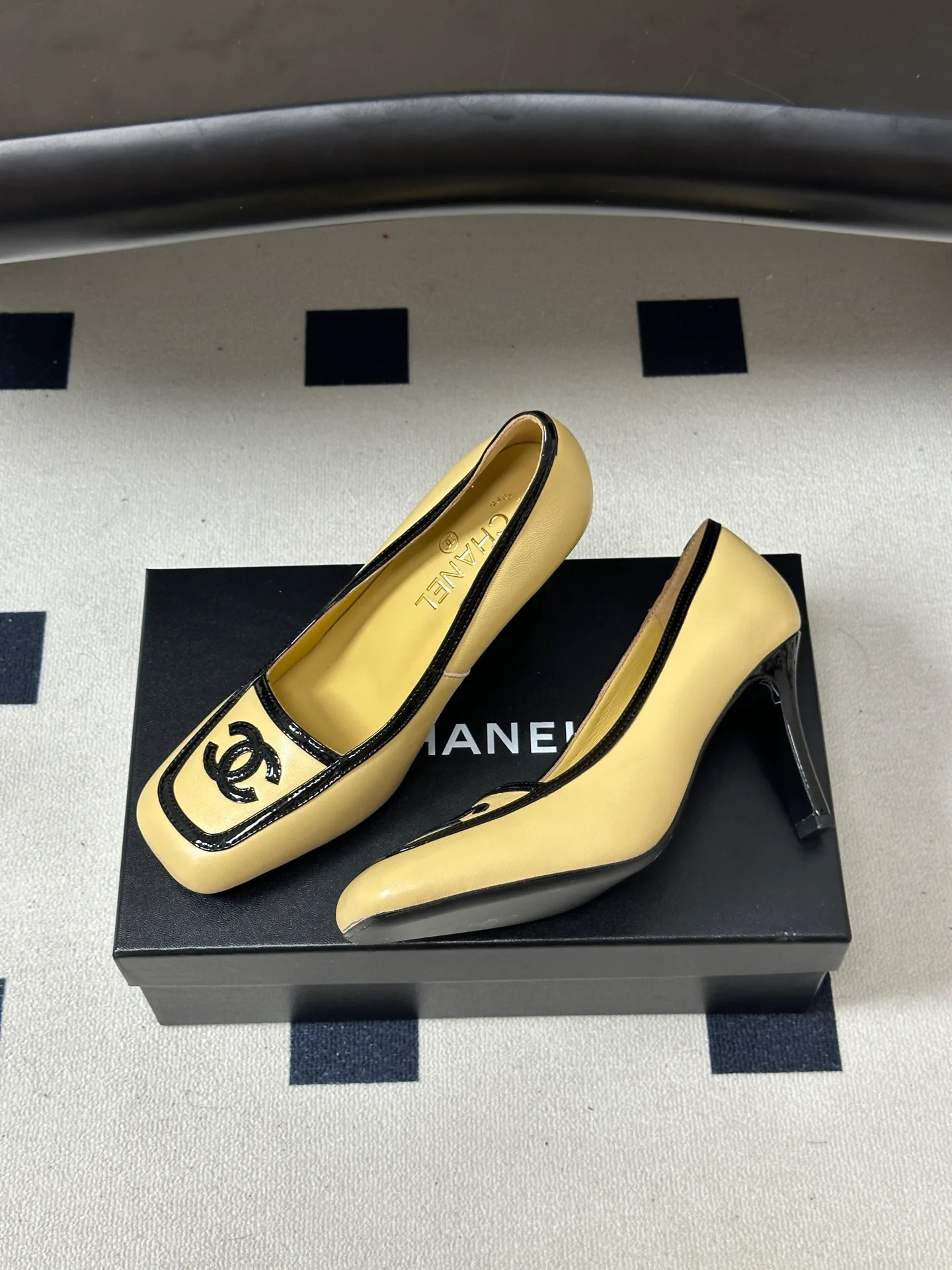 Туфли Женские Chanel 18041911