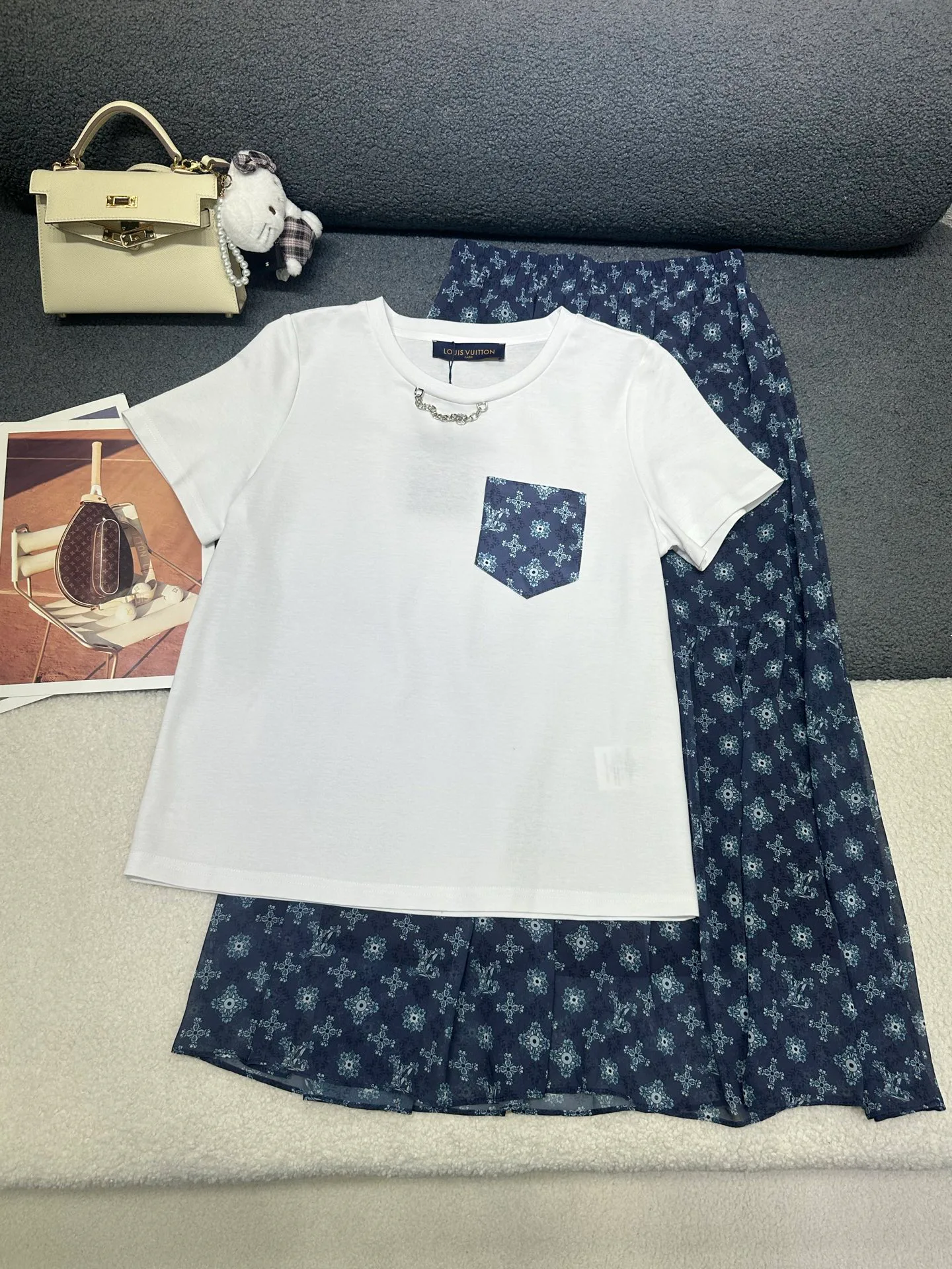 Костюмы Женские Louis Vuitton 12985049