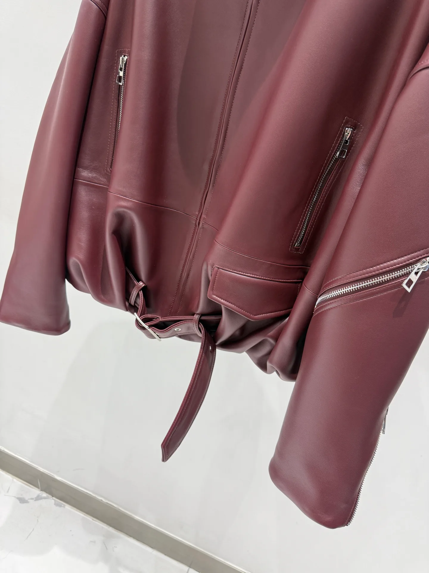 Кожаные Куртки И Дублёнки Женские Loewe 11868479