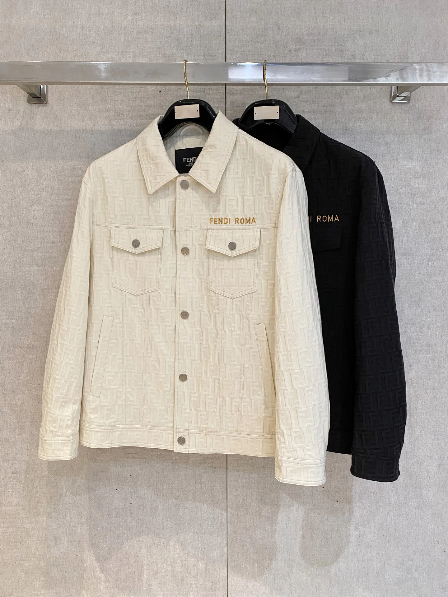 Куртки И Пуховики Мужские Fendi 11865119