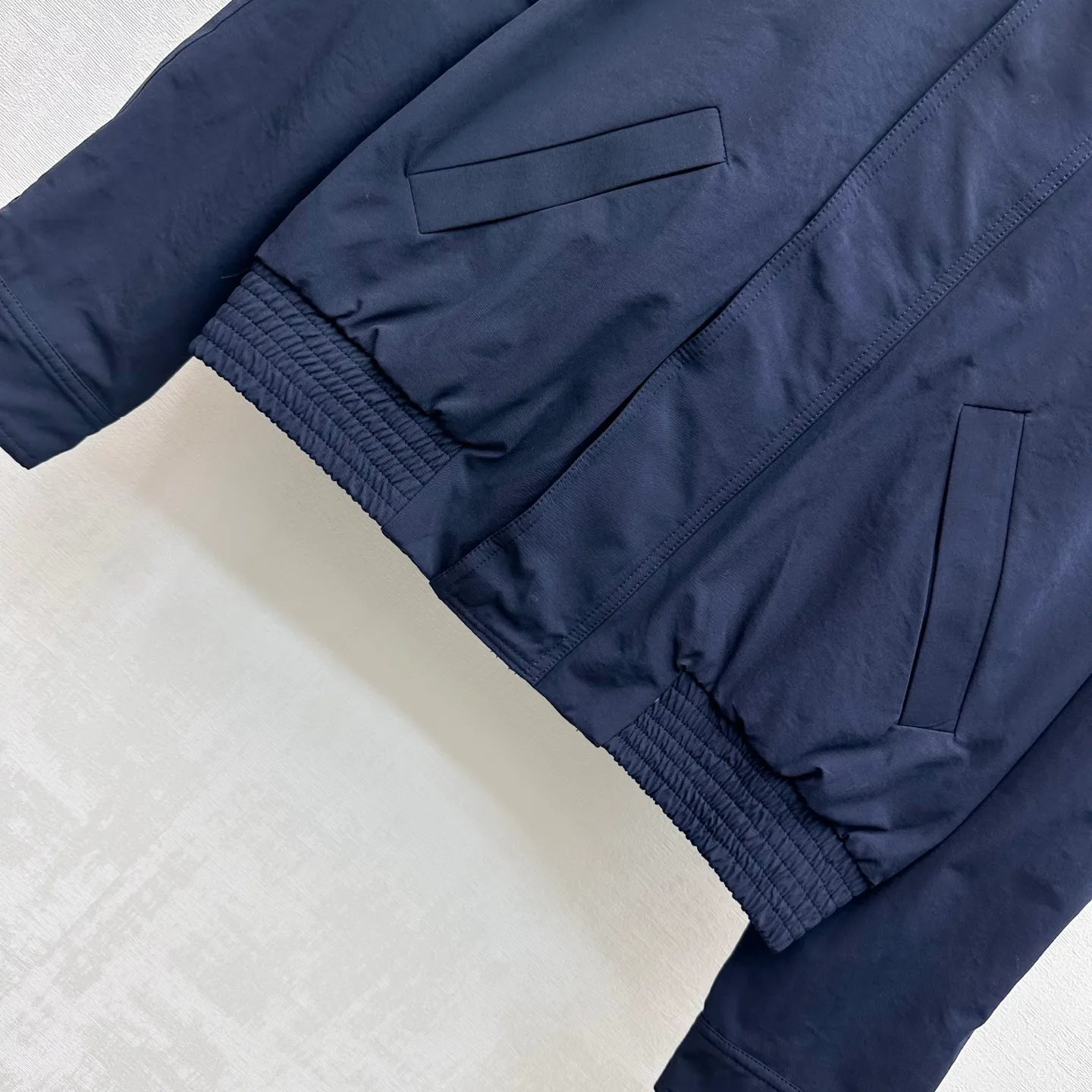 Куртки И Пуховики Женские Saint Laurent 18228492