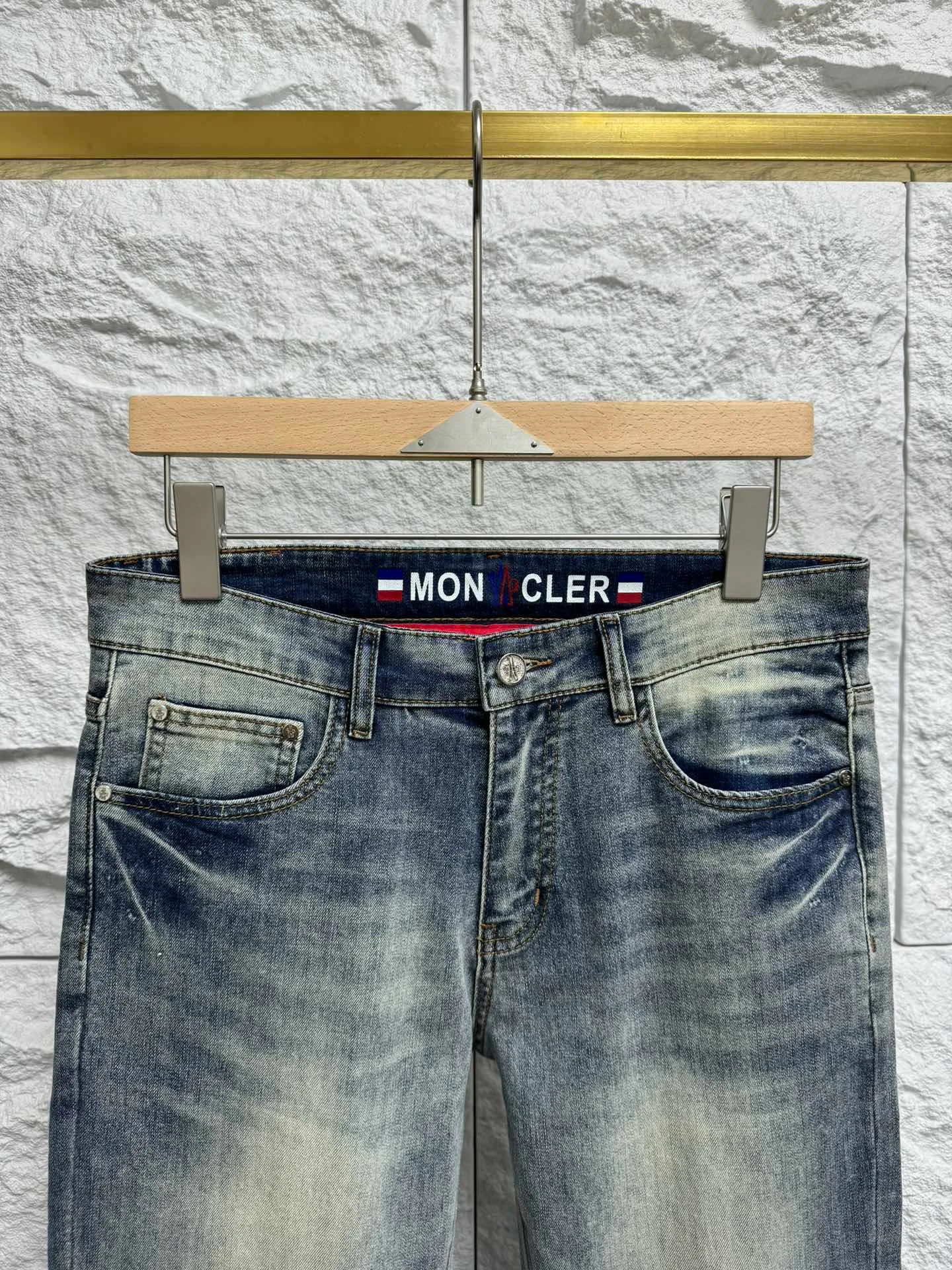 Джинсы Мужские Moncler 11541102