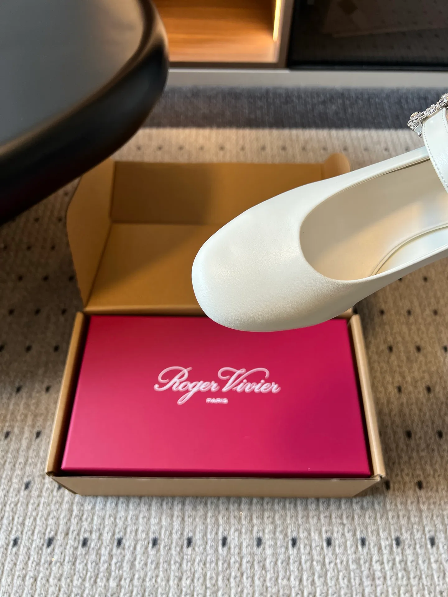 Туфли Женские Roger Vivier 17860671