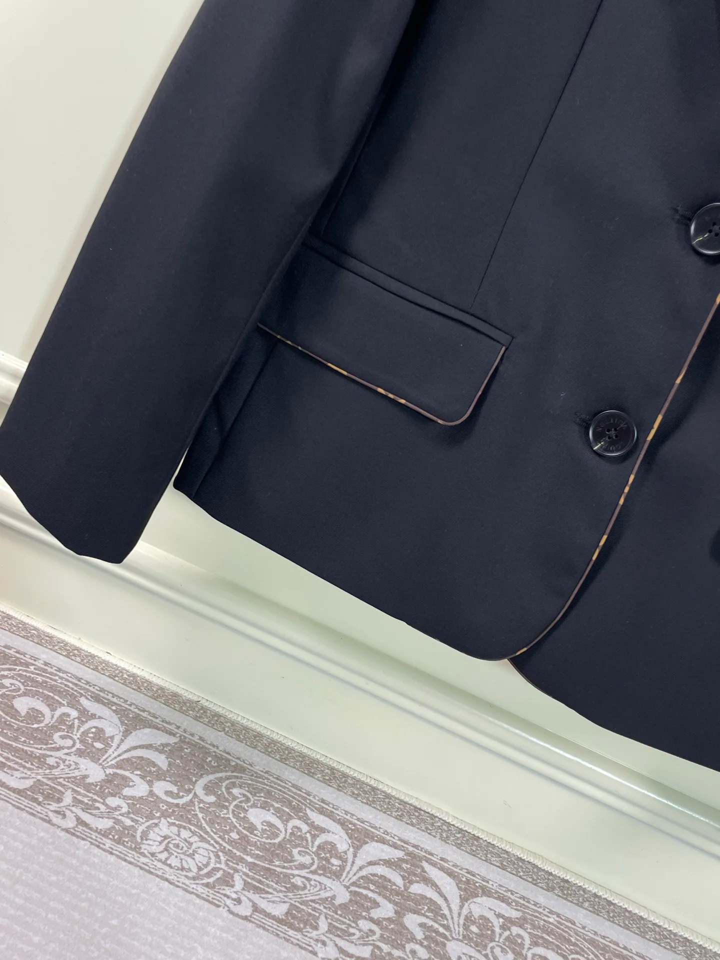 Жакеты Женские Louis Vuitton 11525697