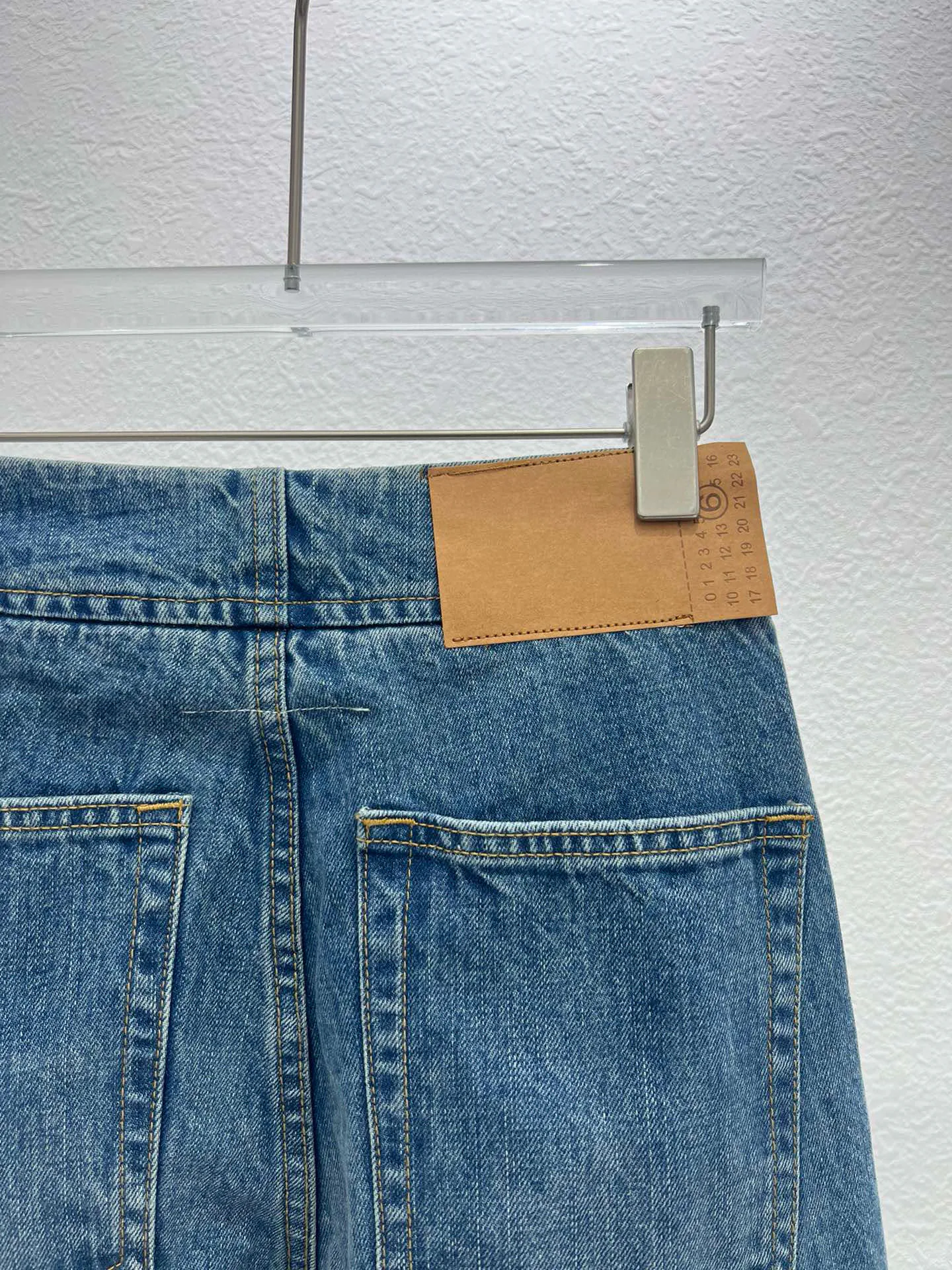 Джинсы Женские Maison Margiela 11706555