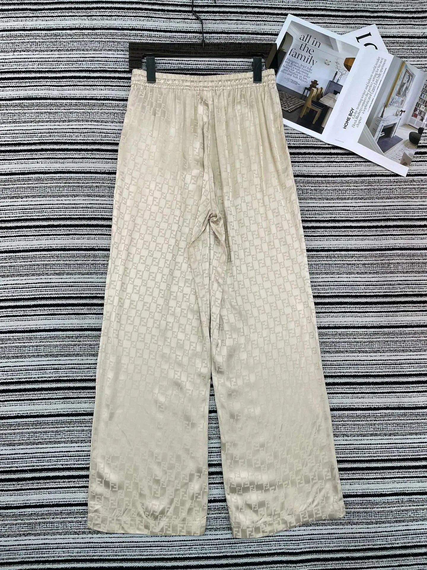 Брюки Женские Fendi 11181624