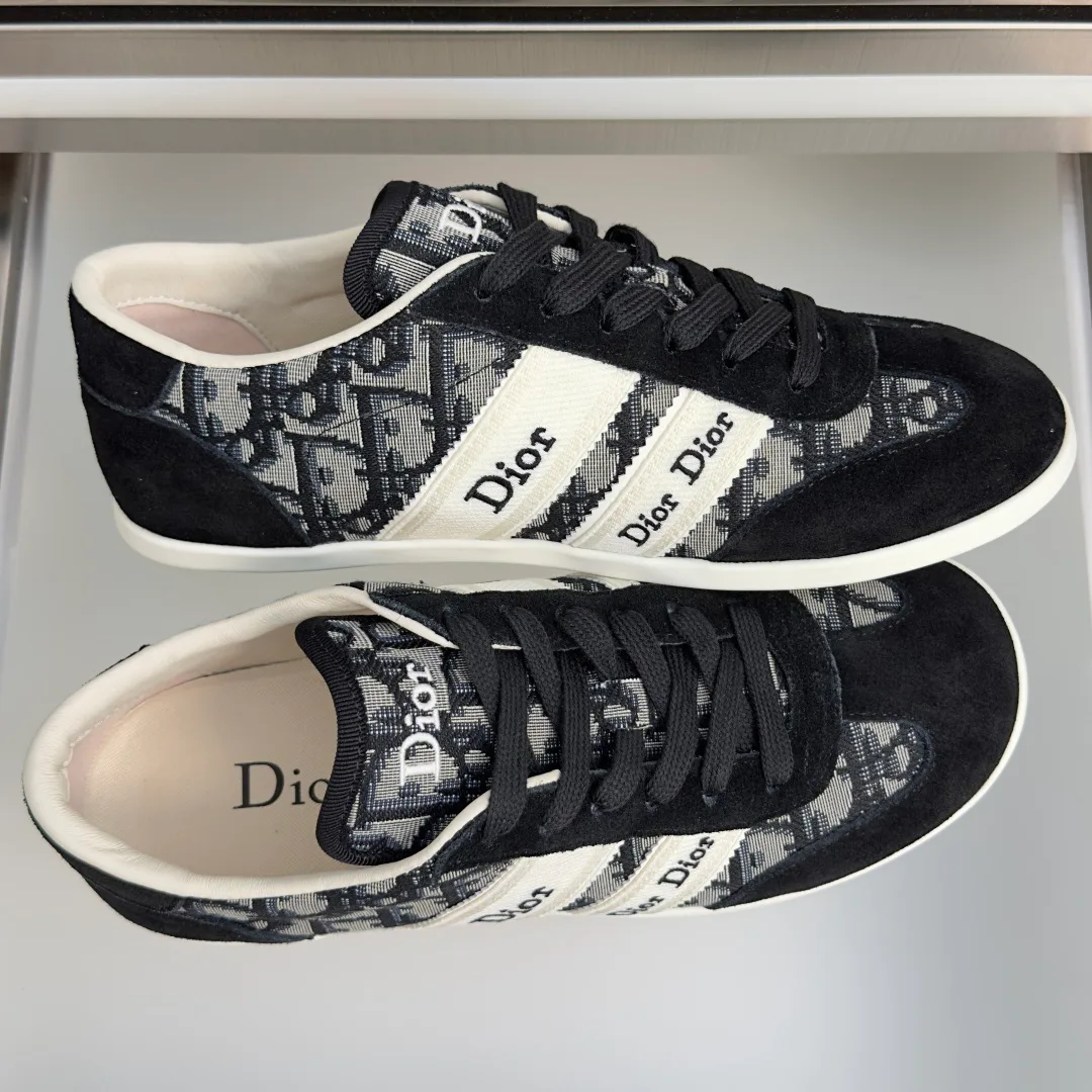 Кроссовки Женские Christian Dior 19779528