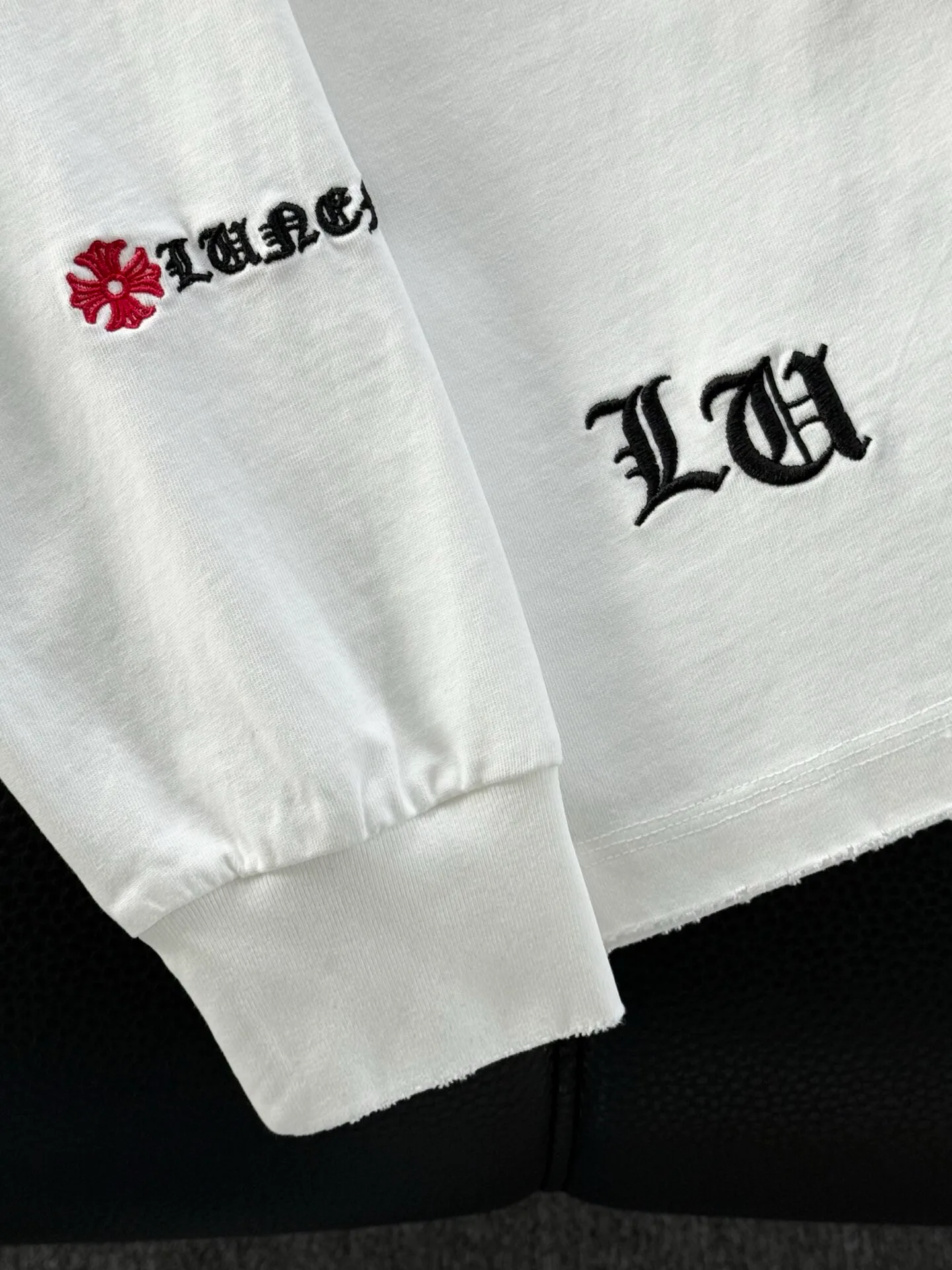 Футболки Женские Chrome Hearts 928653