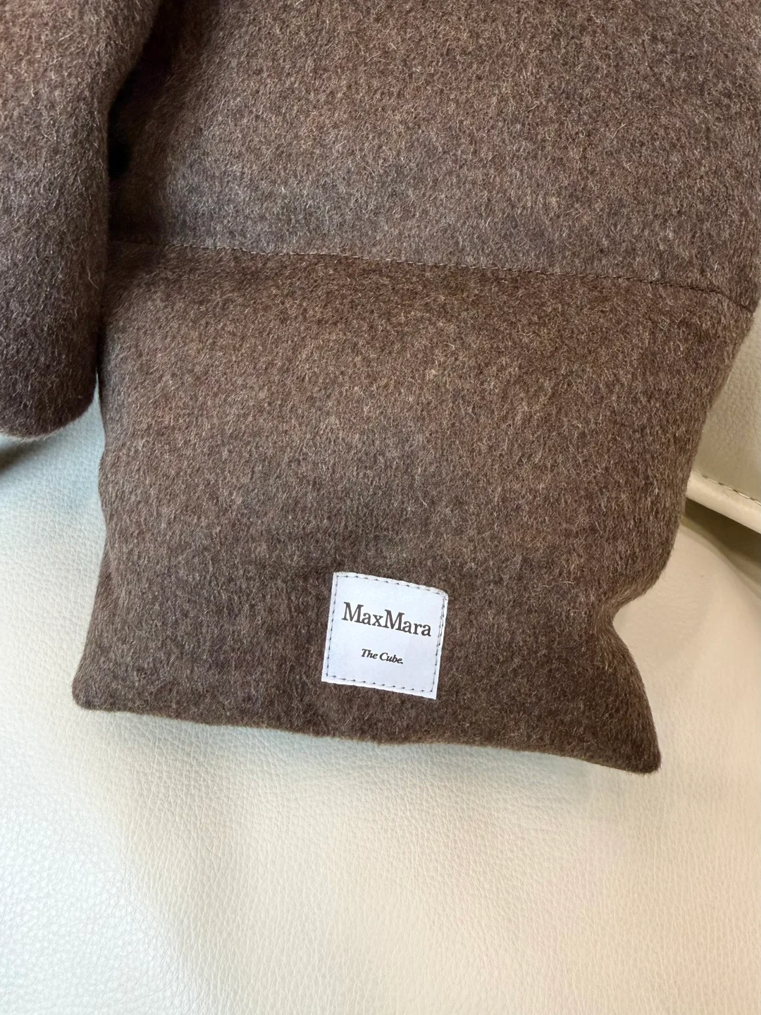 Куртки И Пуховики Женские Max Mara 18379601