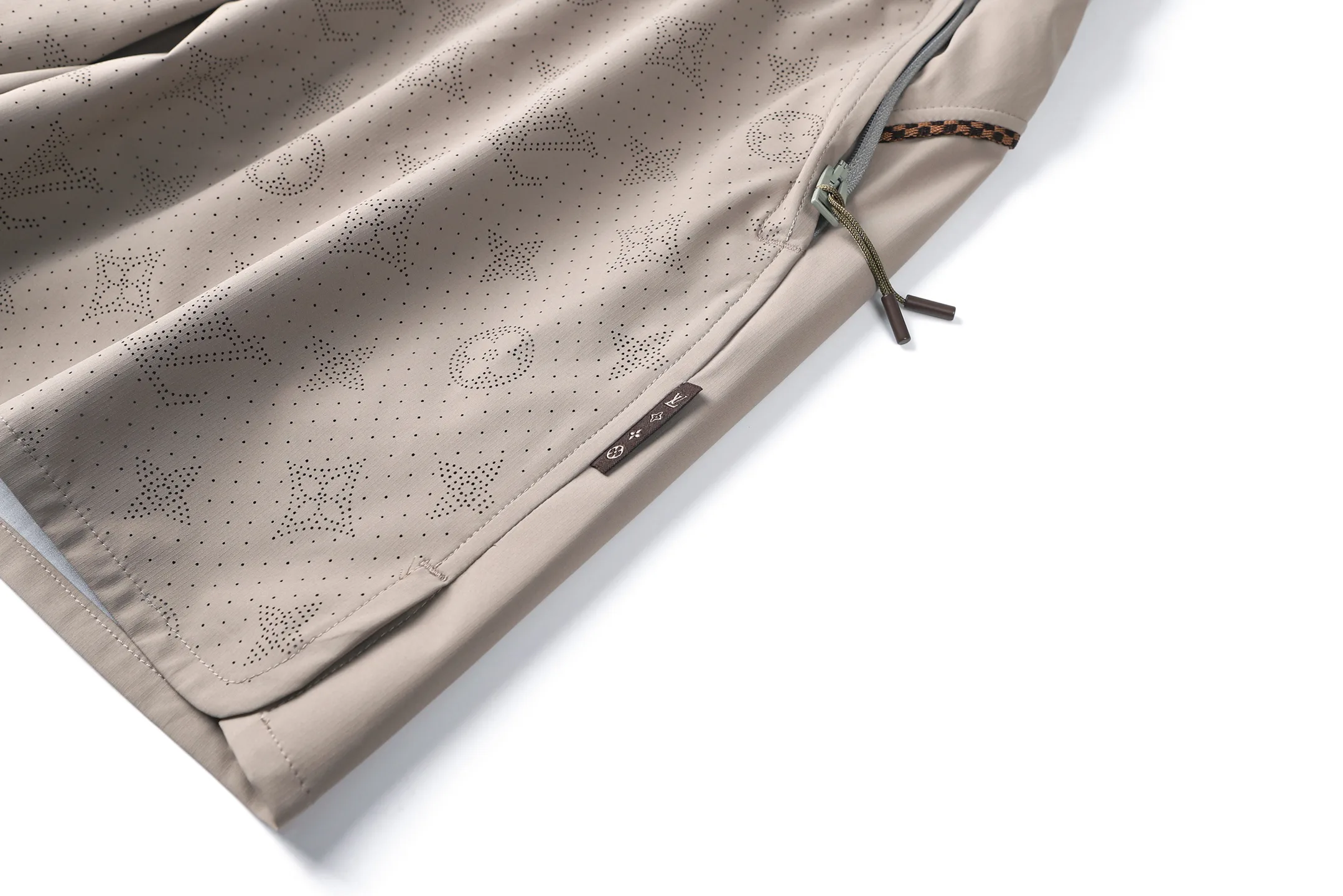 Шорты Мужские Louis Vuitton 16864867