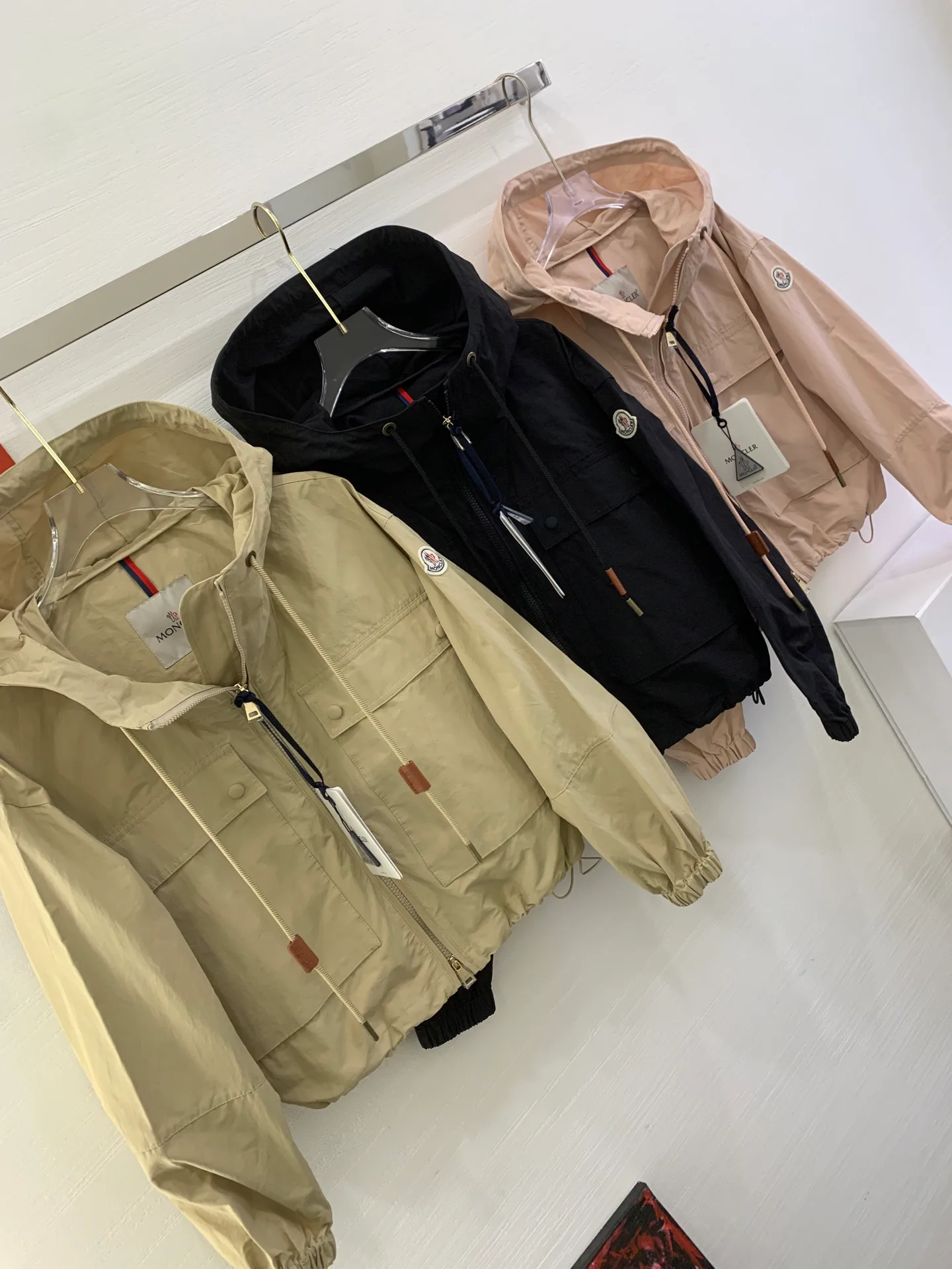 Куртки И Пуховики Женские Moncler 11624116