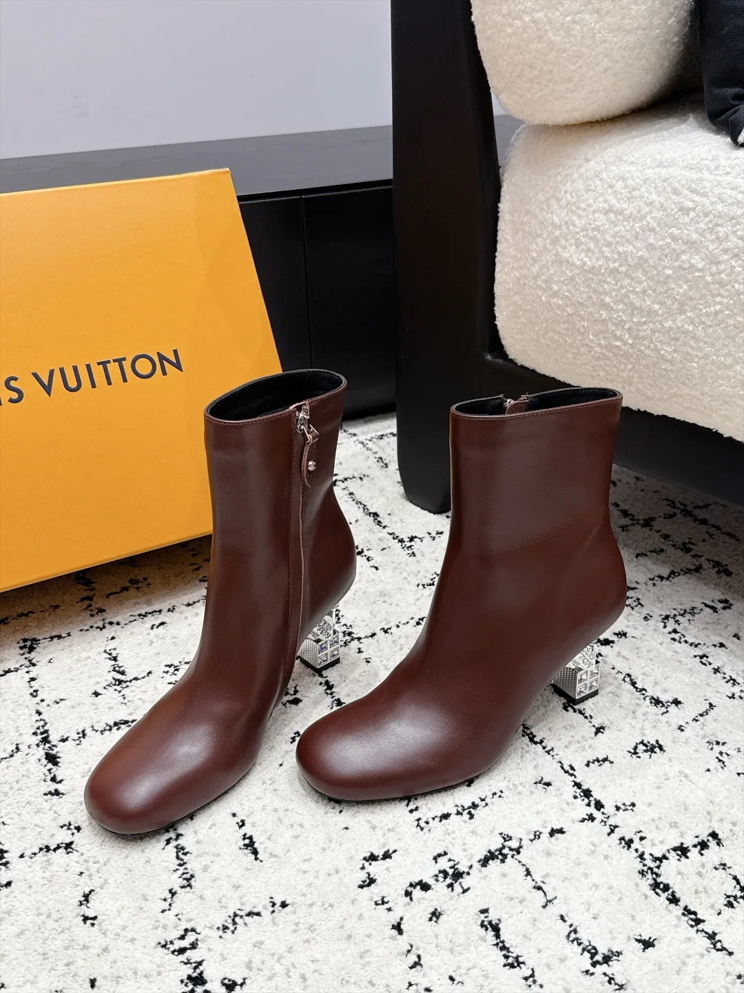 Ботильоны Женские Louis Vuitton 18454419