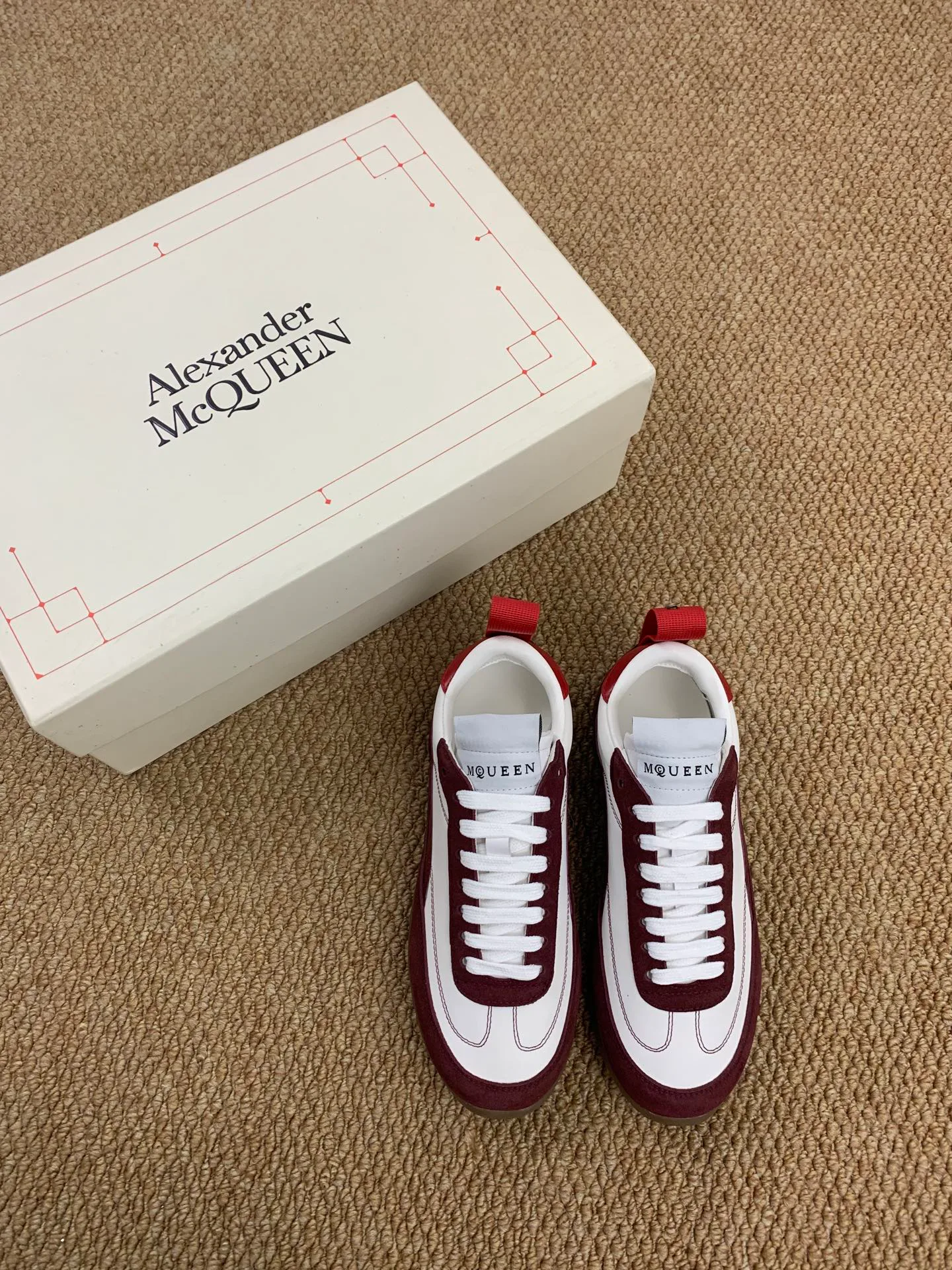 Кроссовки Женские Alexander Mcqueen 5022433