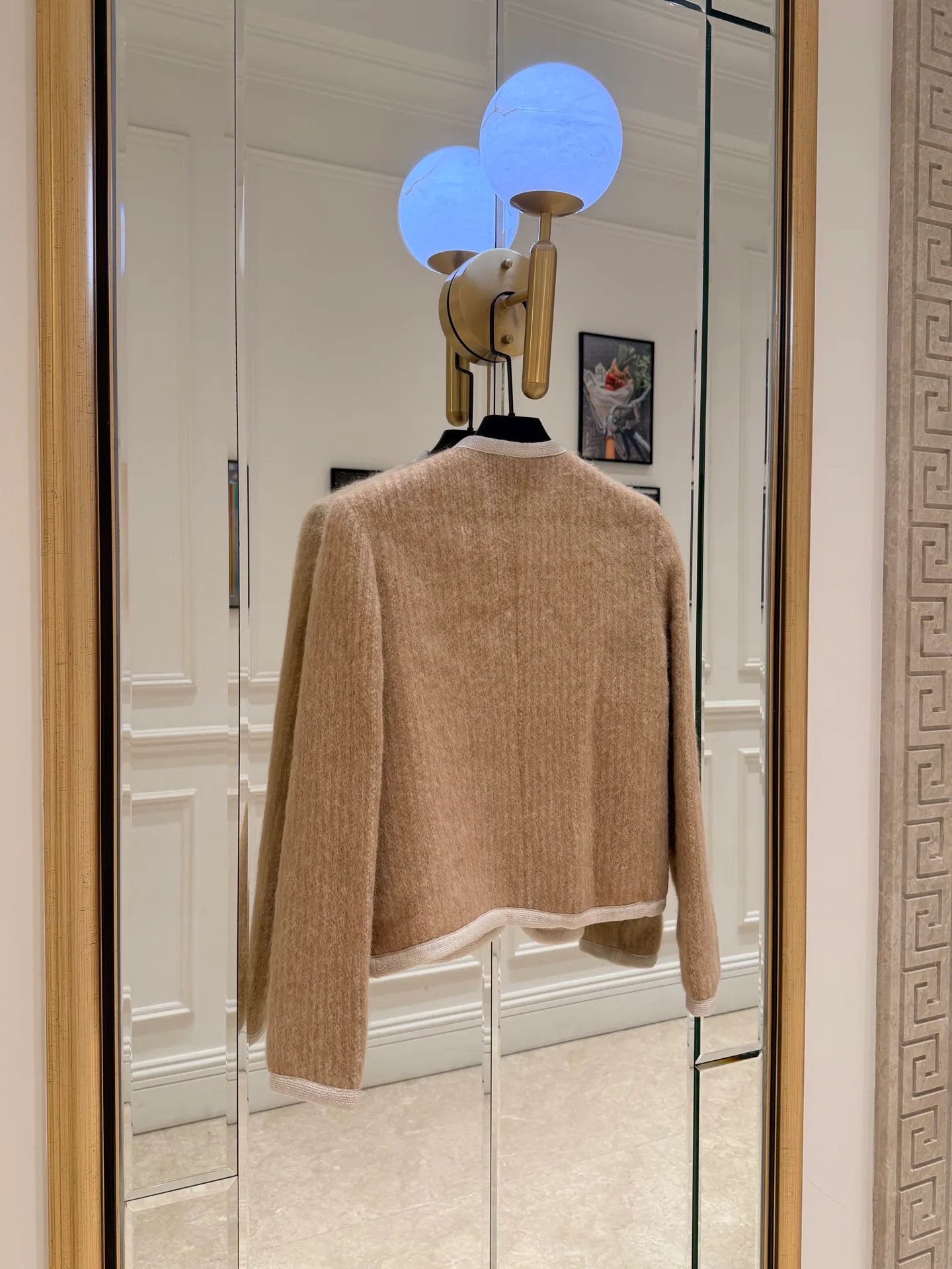 Куртки И Пуховики Женские Chanel 548870