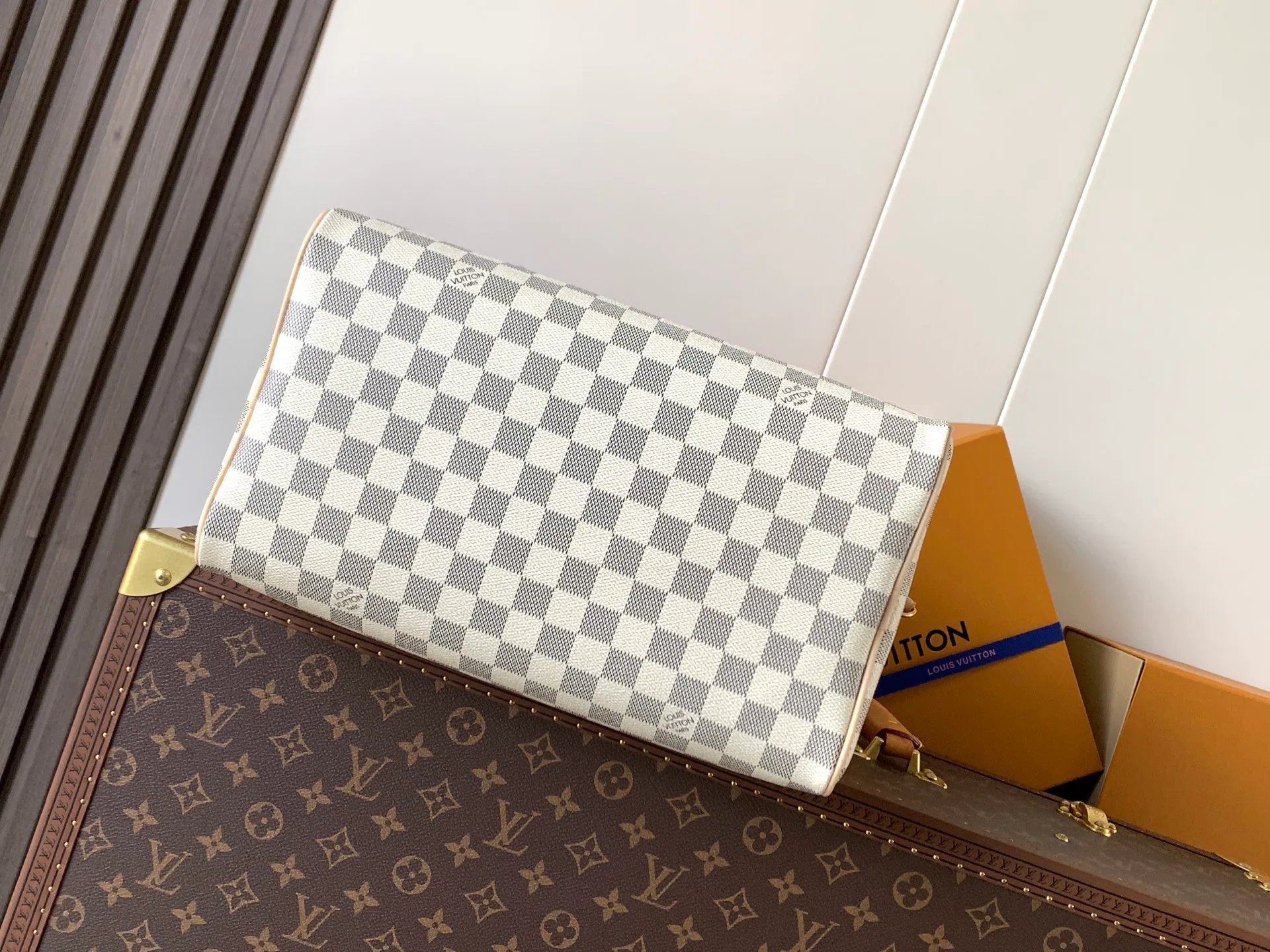 Классические Сумки Женские Louis Vuitton 16934198