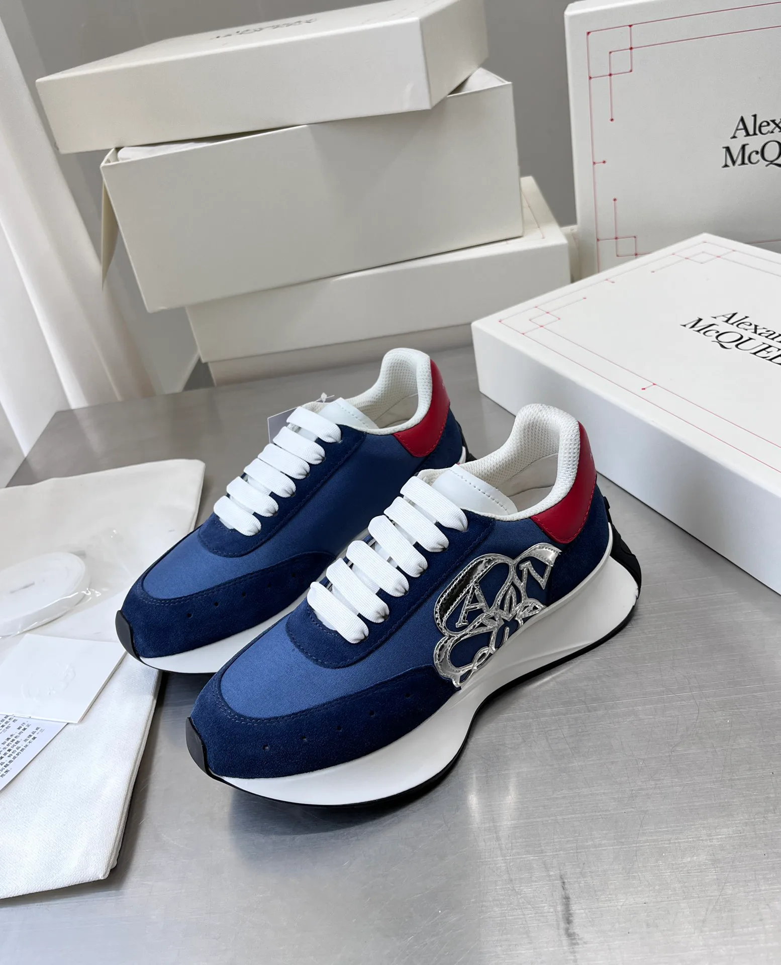 Кроссовки Женские Alexander Mcqueen 730077