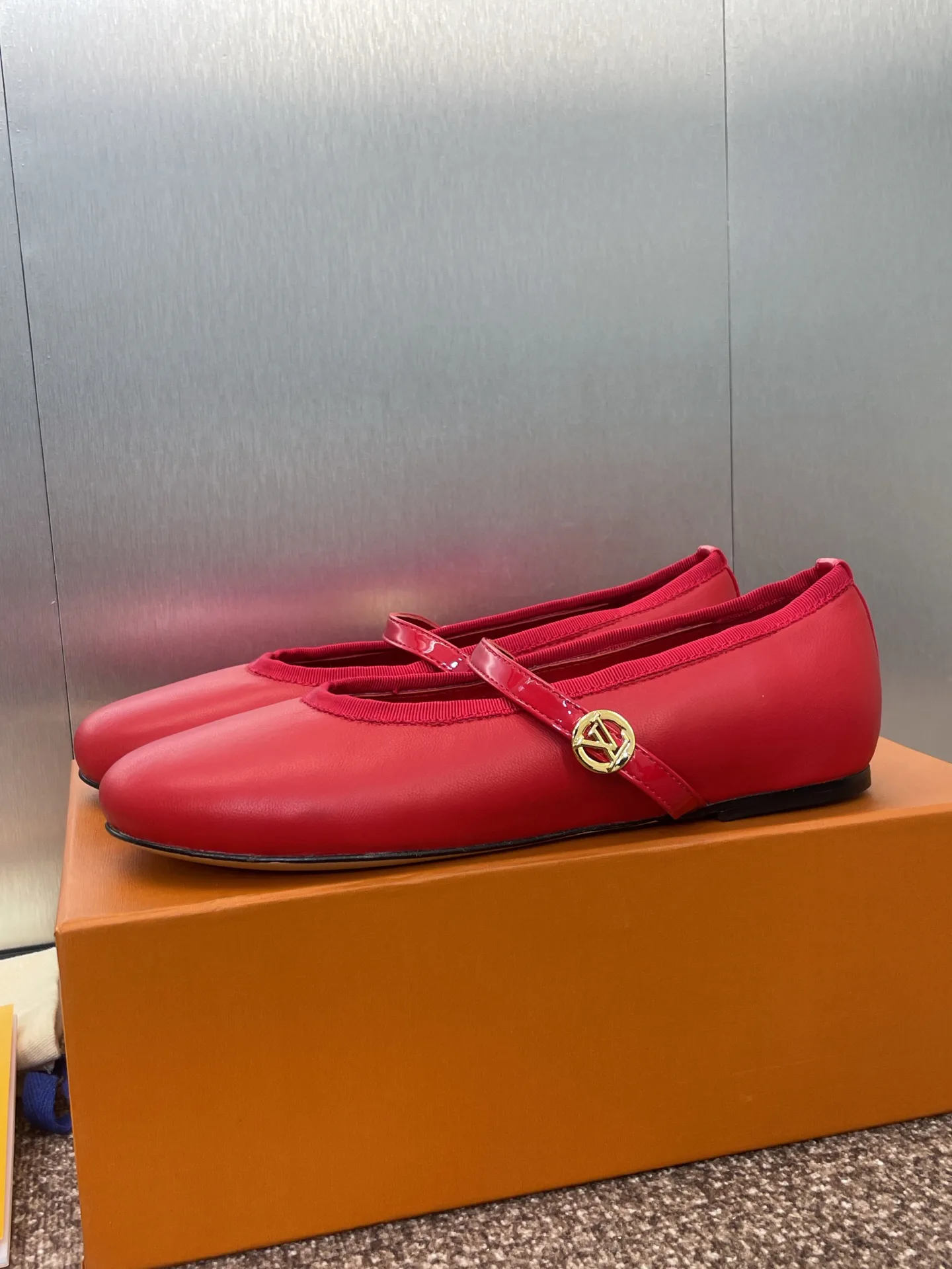 Туфли Женские Louis Vuitton 13346497