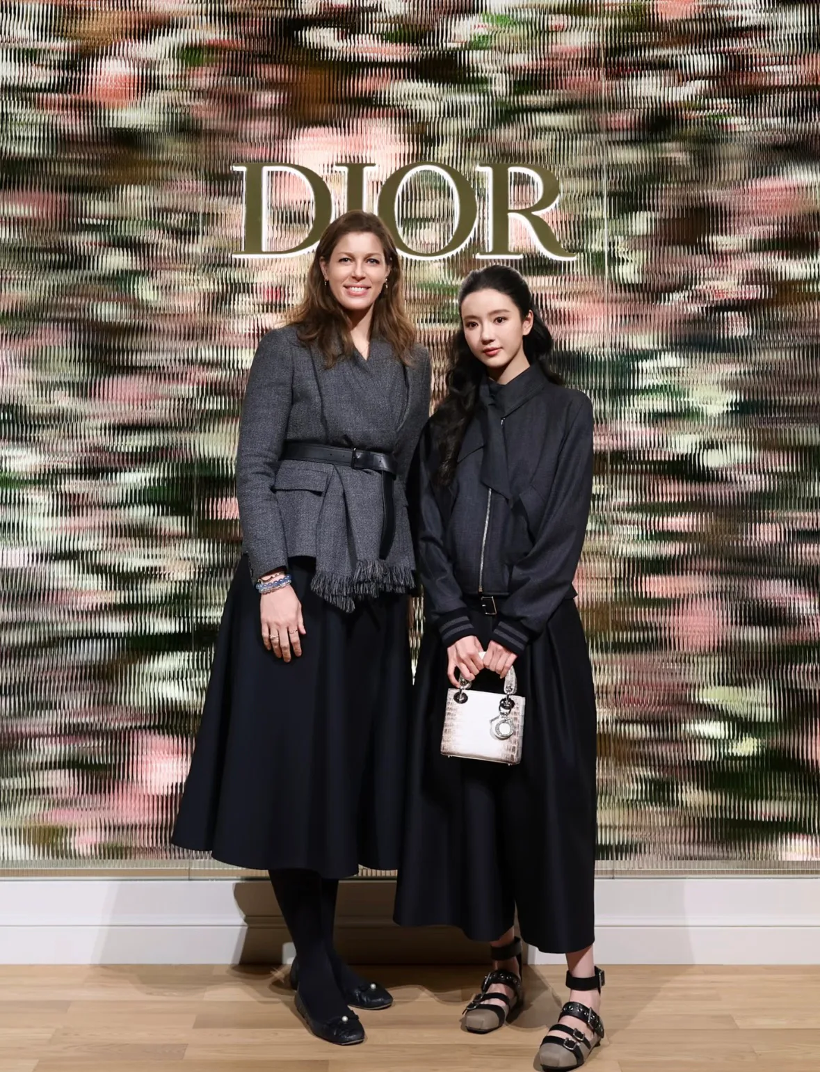 Куртки И Пуховики Женские Christian Dior 18033690