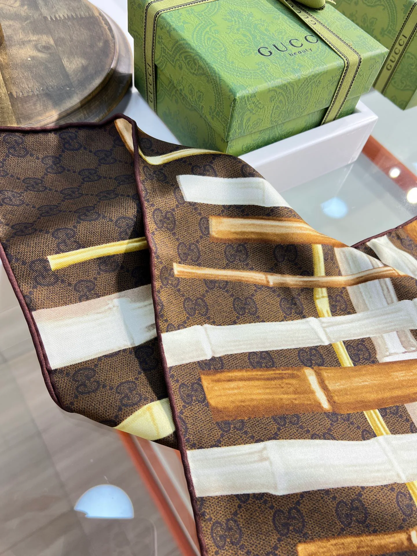 Платки Gucci 807695