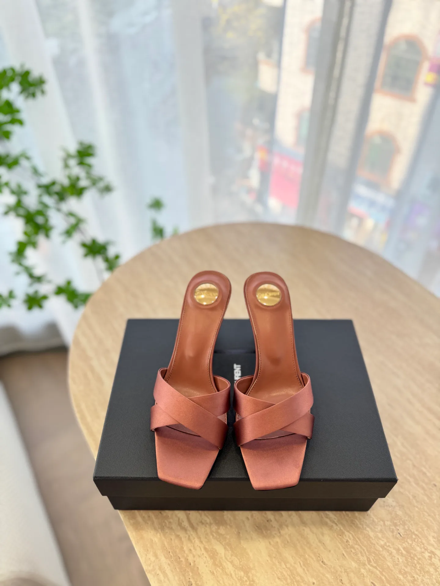 Босоножки Женские Saint Laurent 12815346