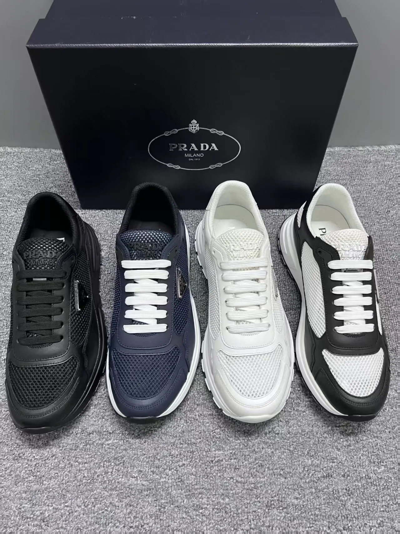 Кроссовки Мужские Prada 13065709