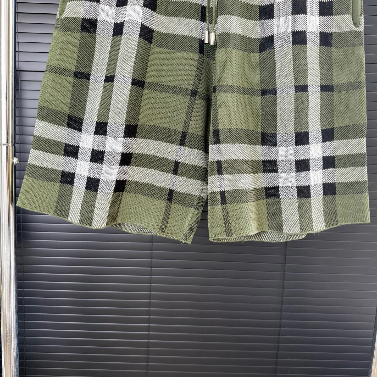 Шорты Женские Burberry 10952471