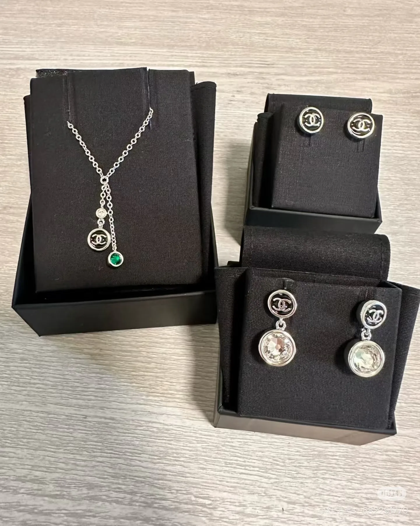 Бижутерия Chanel 16864379
