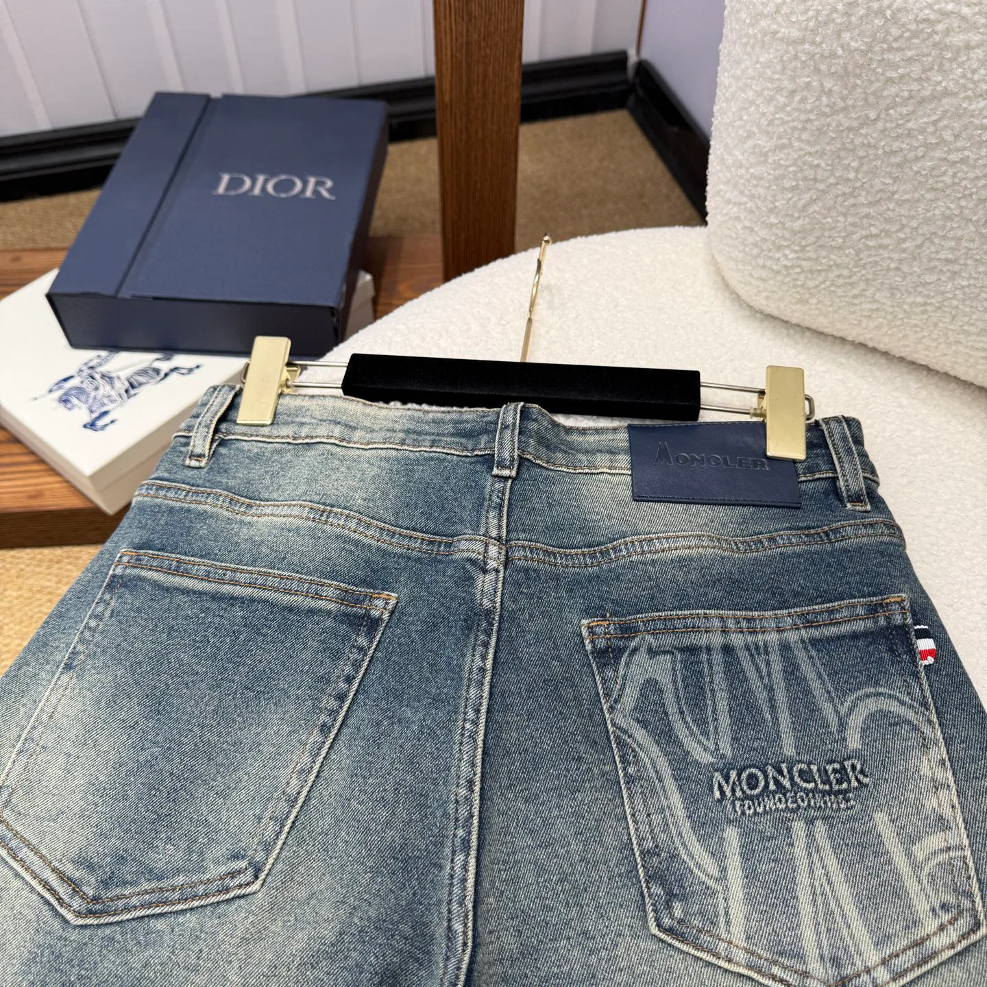 Джинсы Мужские Moncler 18029735