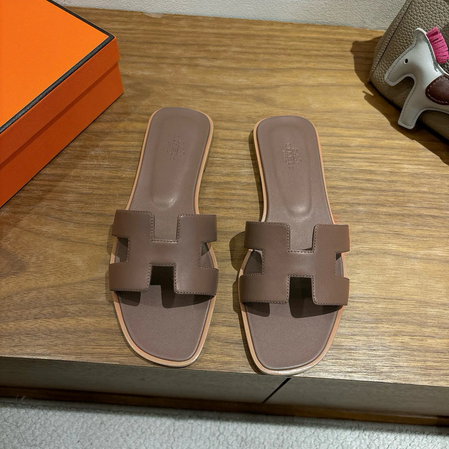 Шлепанцы Женские Hermes 396975