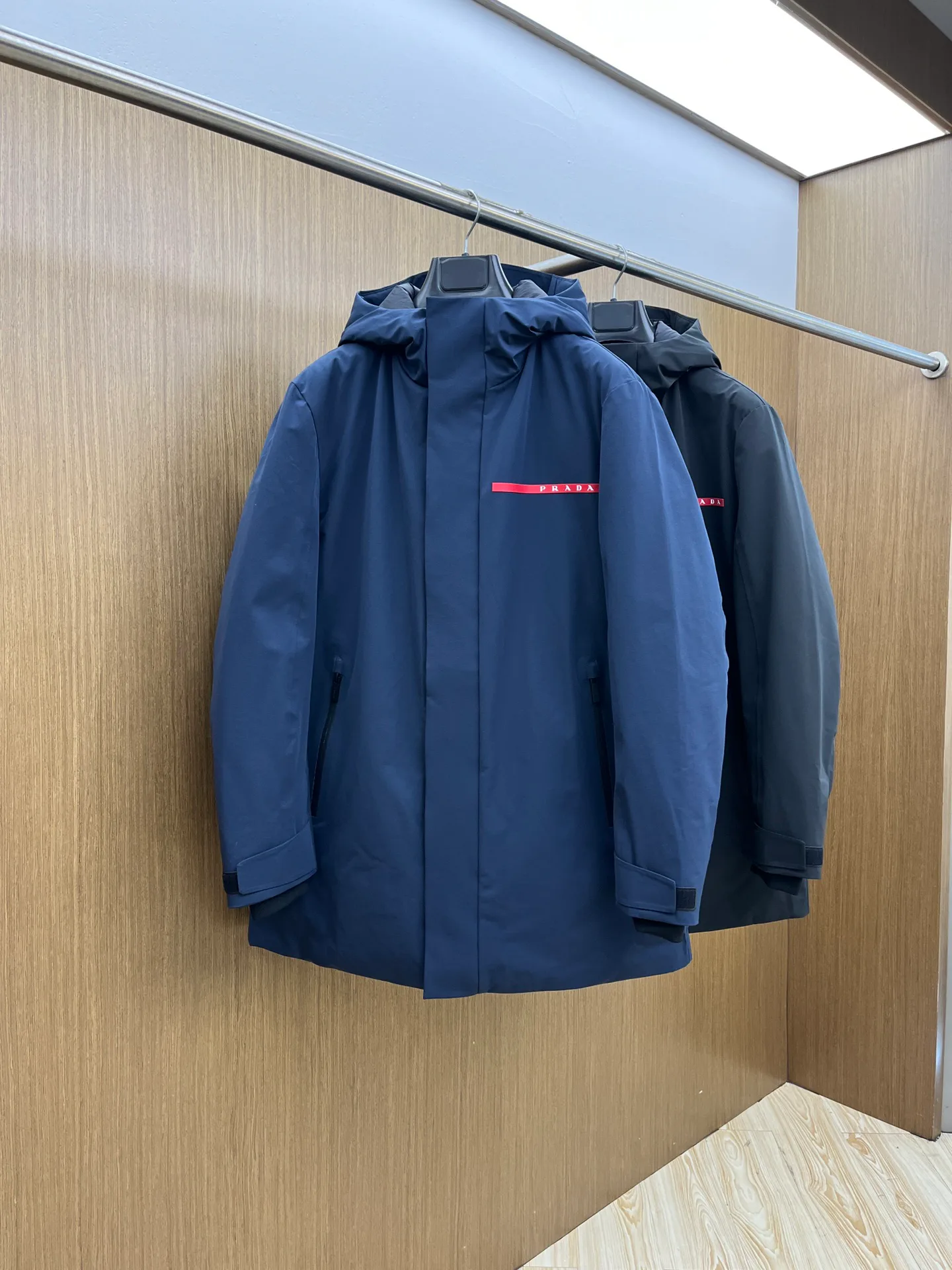 Куртки И Пуховики Мужские Prada 18194604