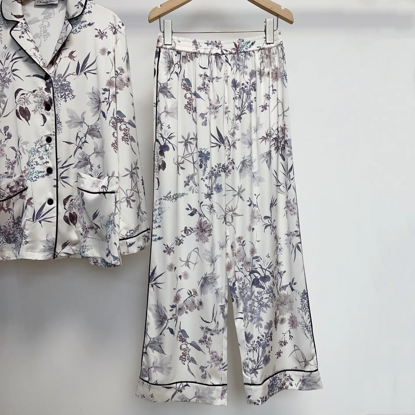 Костюмы Женские Christian Dior 281430