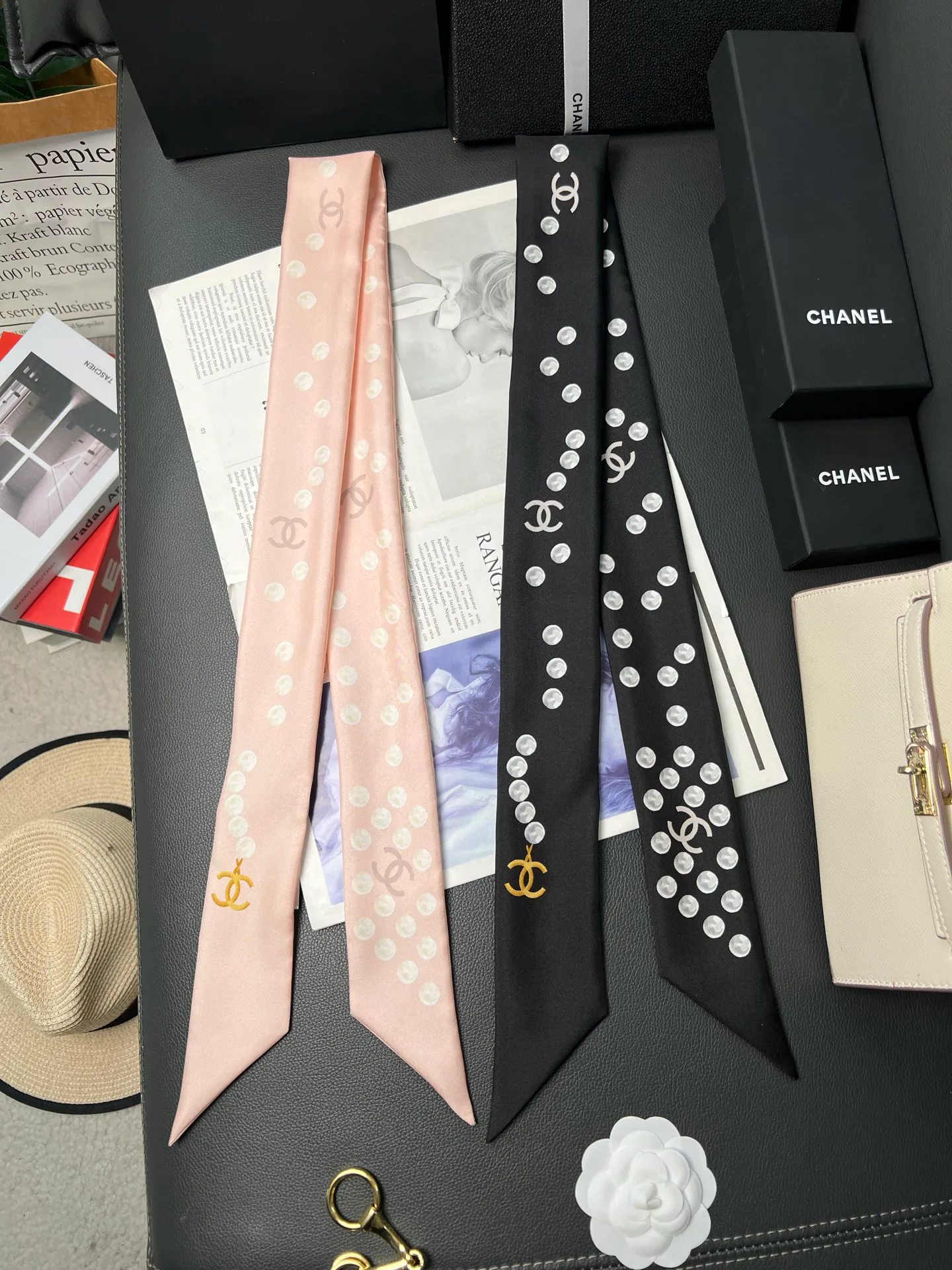 Платки Chanel 18675580