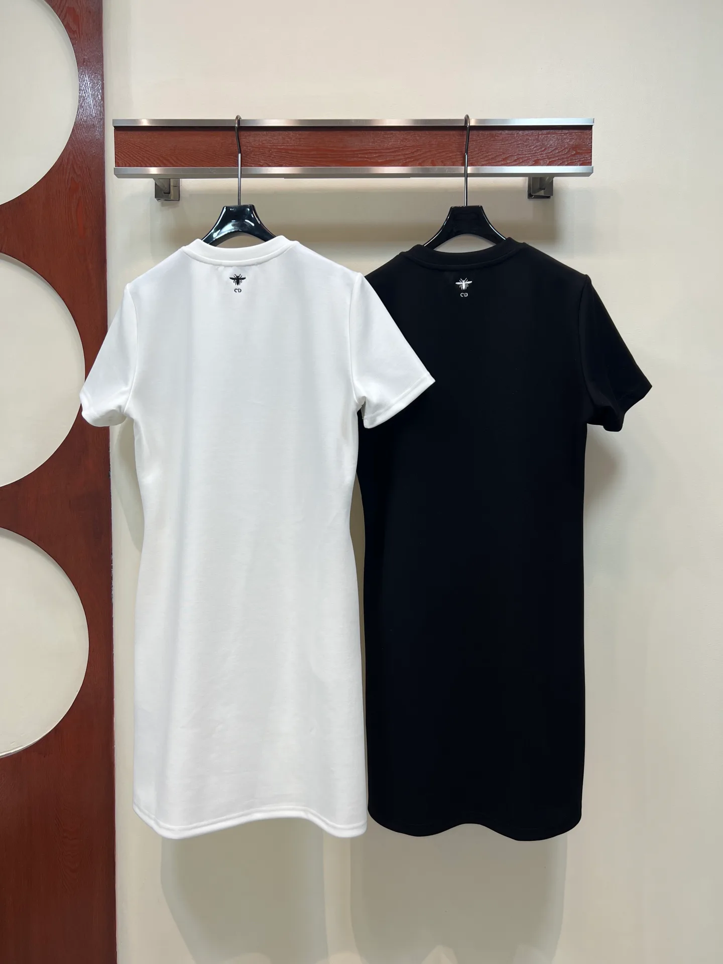 Платья Женские Christian Dior 13549508