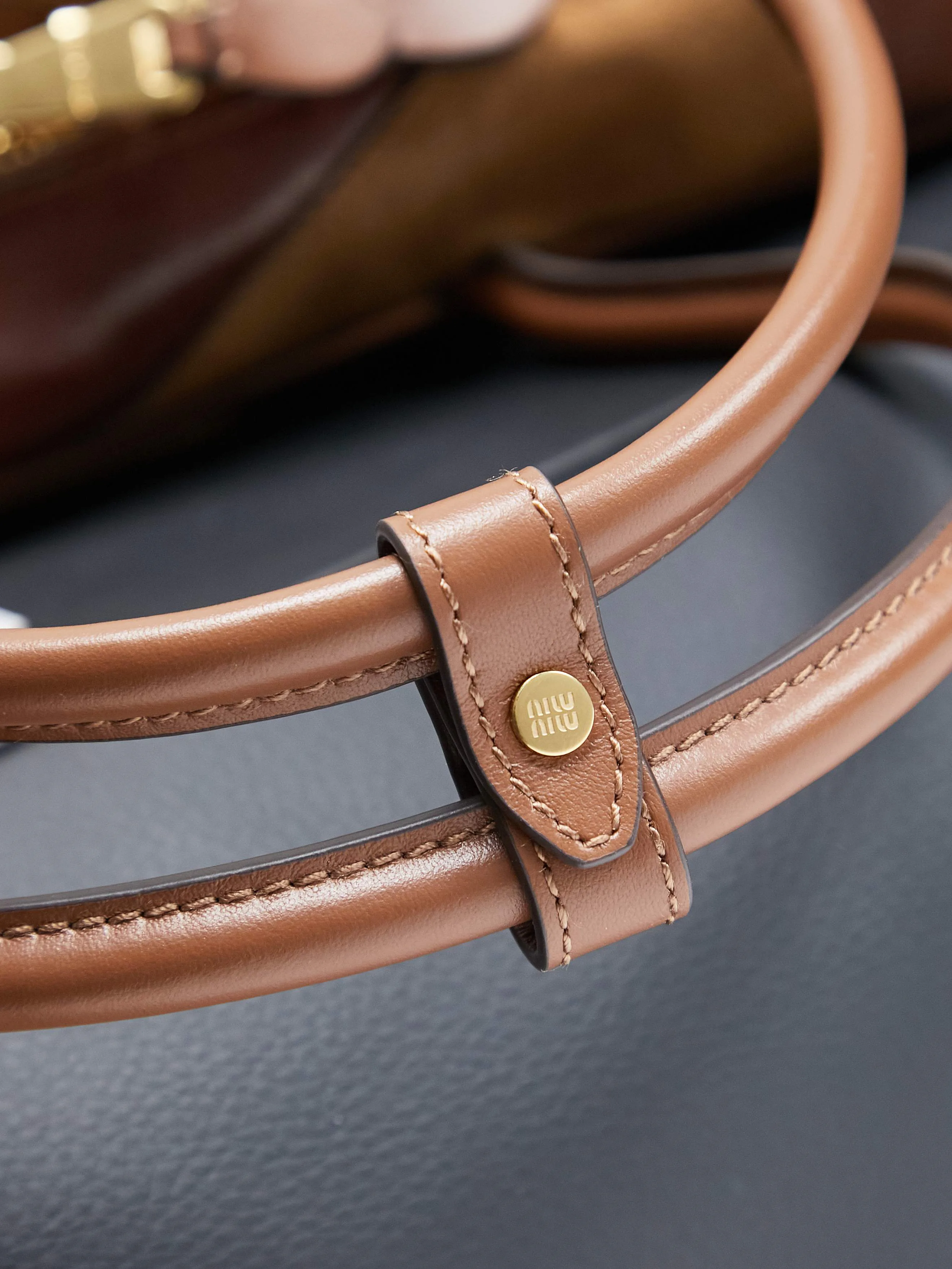 Классические Сумки Женские Miu Miu 876360