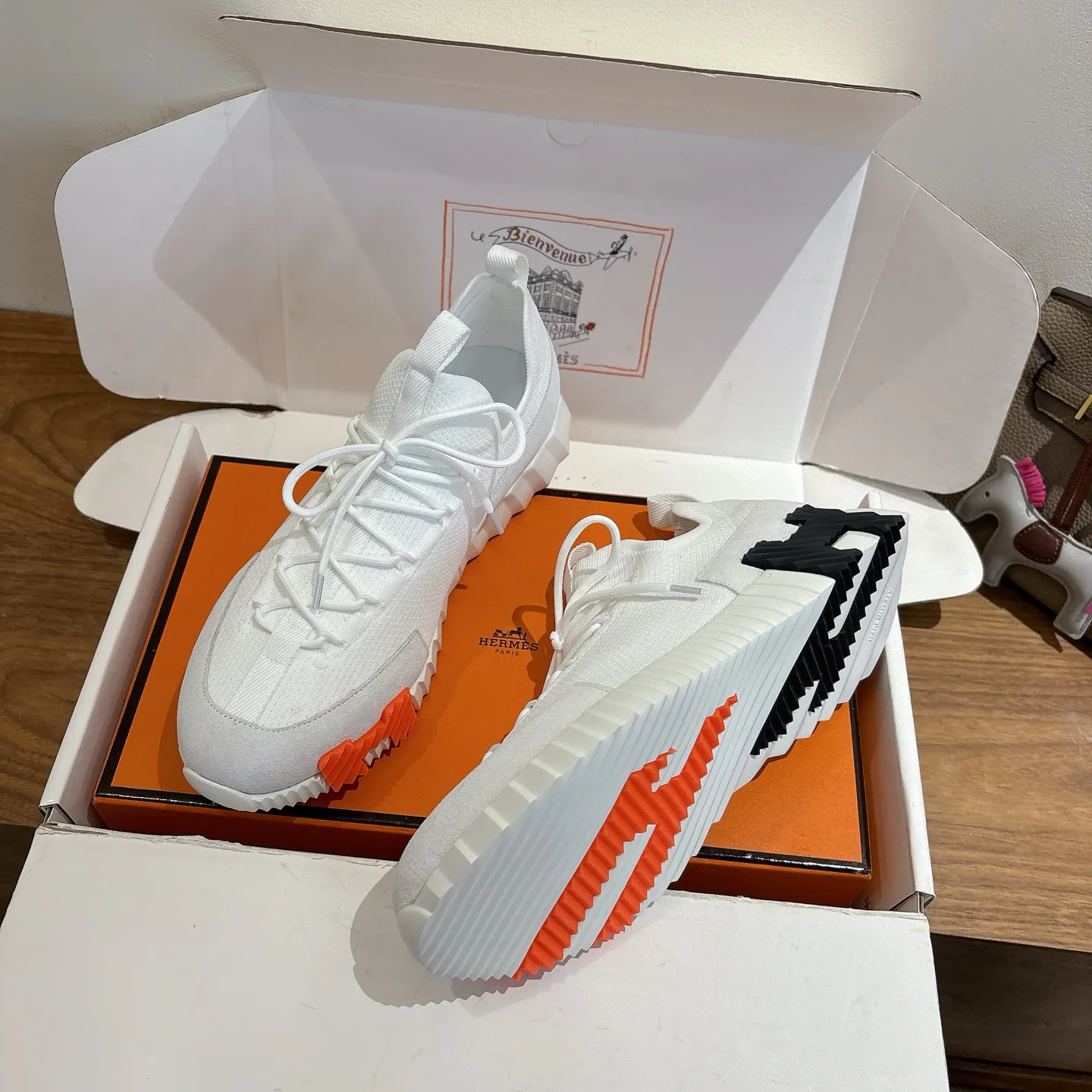 Кроссовки Женские Hermes 689361