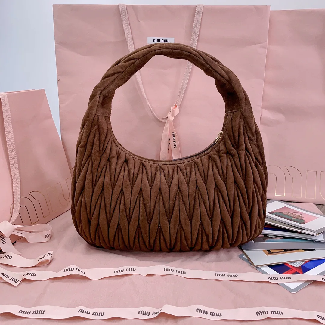 Классические Сумки Женские Miu Miu 115165