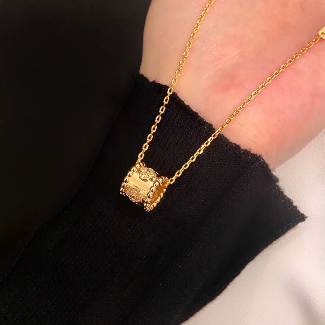 Бижутерия Louis Vuitton 20587