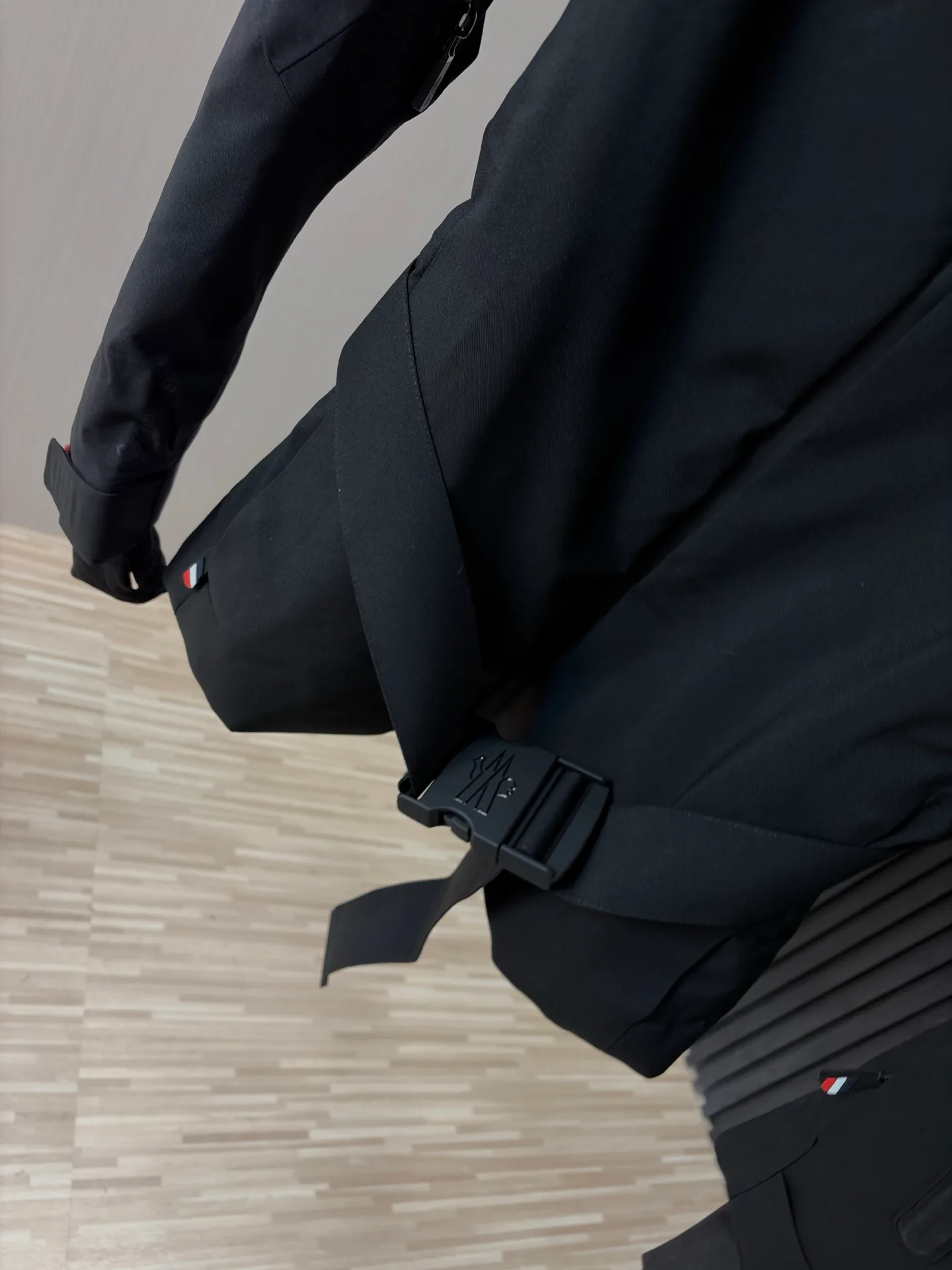 Куртки И Пуховики Женские Moncler 18758221