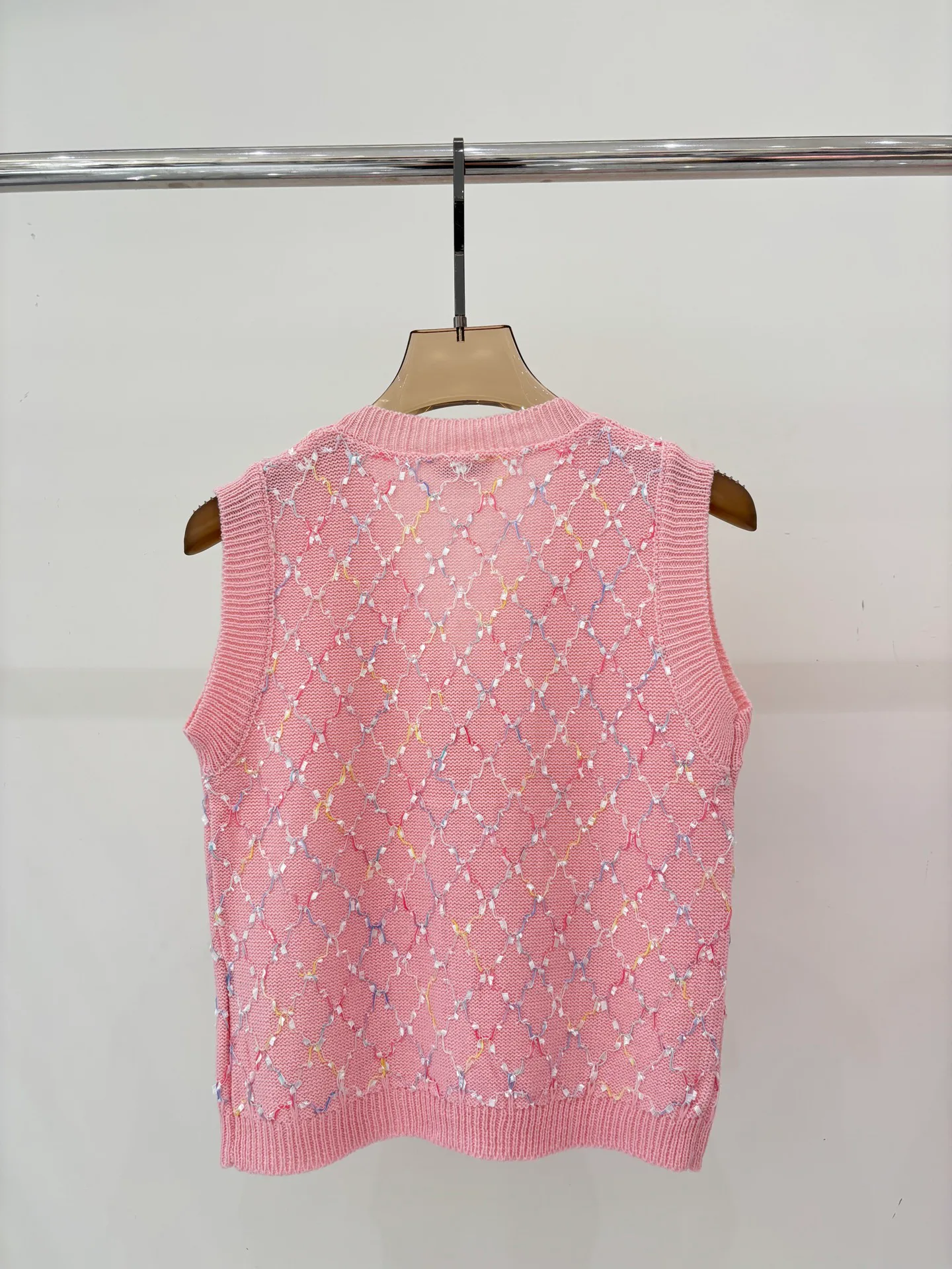 Жилеты Женские Chanel 11452300