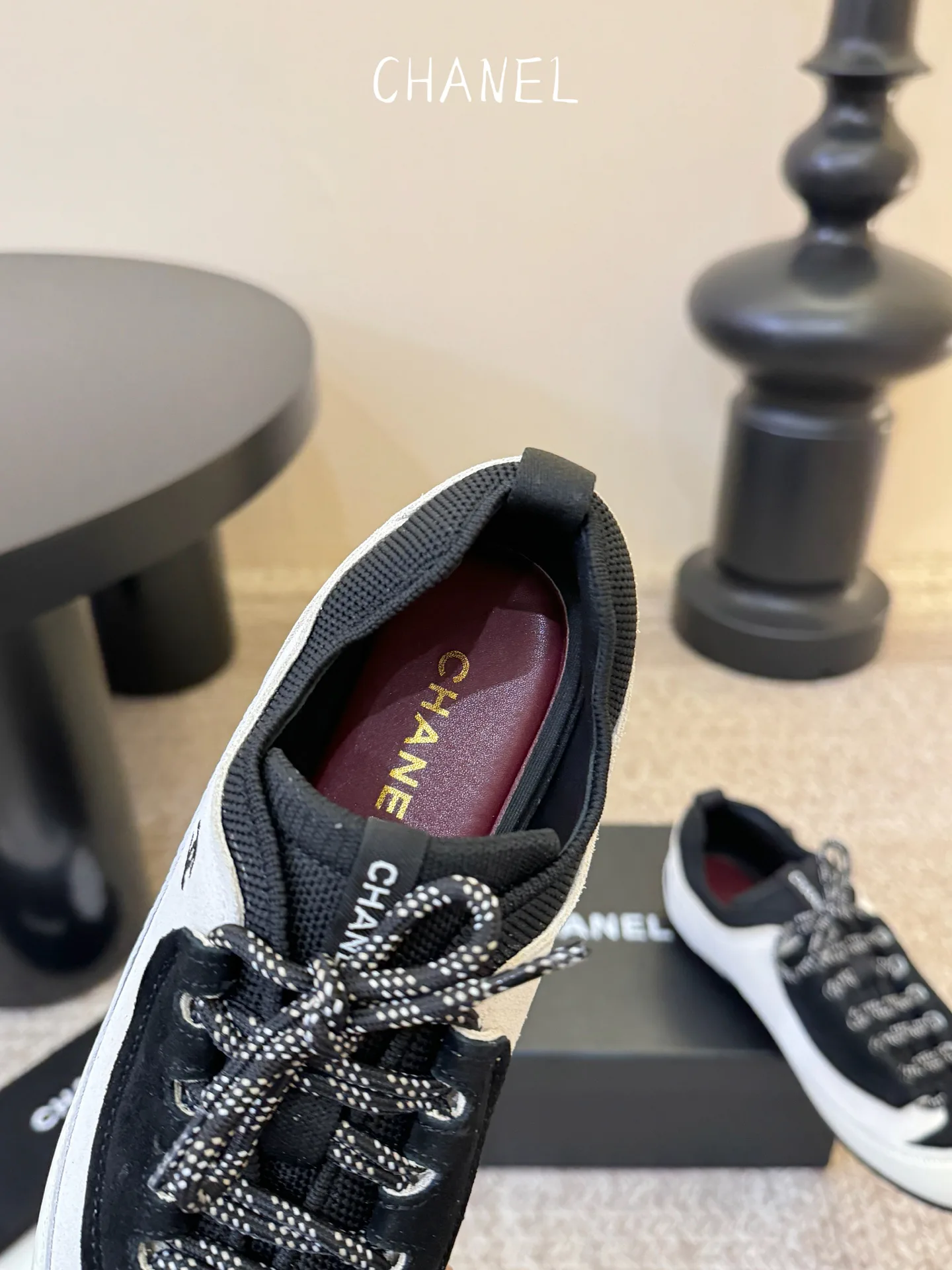 Кроссовки Женские Chanel 17978476