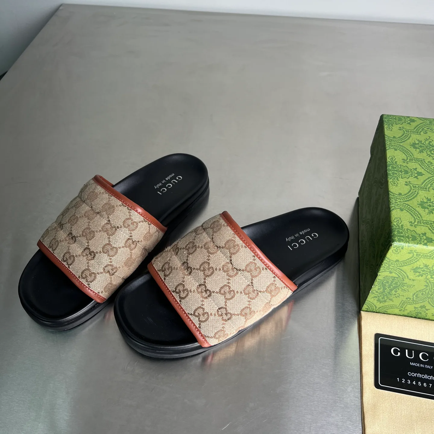 Шлепанцы Женские Gucci 32730