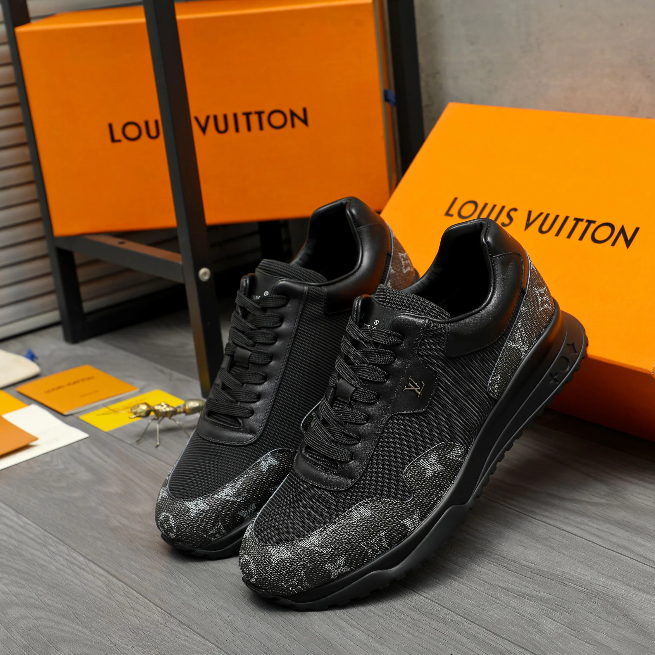 Кроссовки Мужские Louis Vuitton 288022