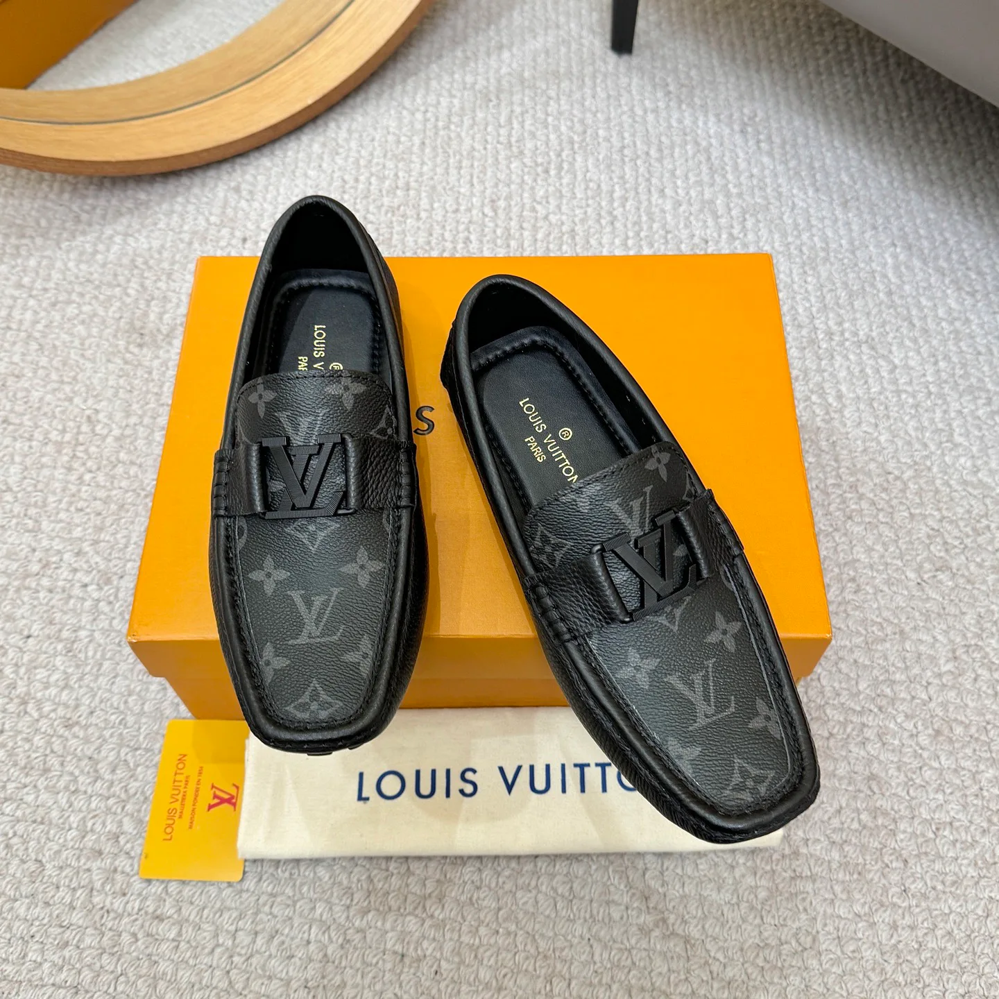 Лоферы И Туфли Мужские Louis Vuitton 17514746