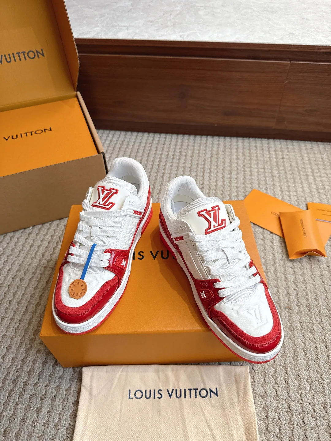 Кроссовки Женские Louis Vuitton 3237976