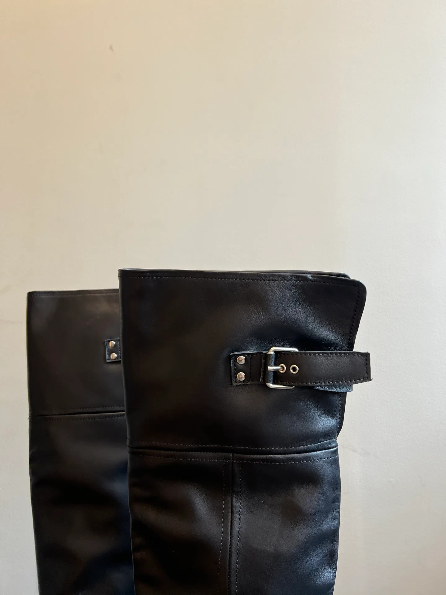 Сапоги Женские Miu Miu 18137137