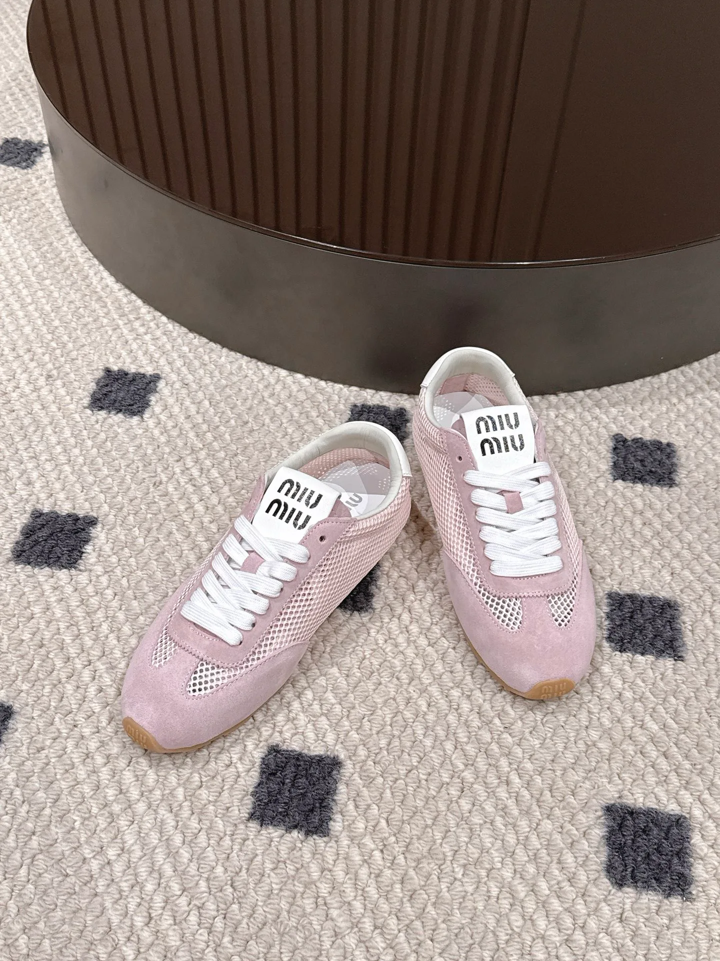 Кроссовки Женские Miu Miu 11540510