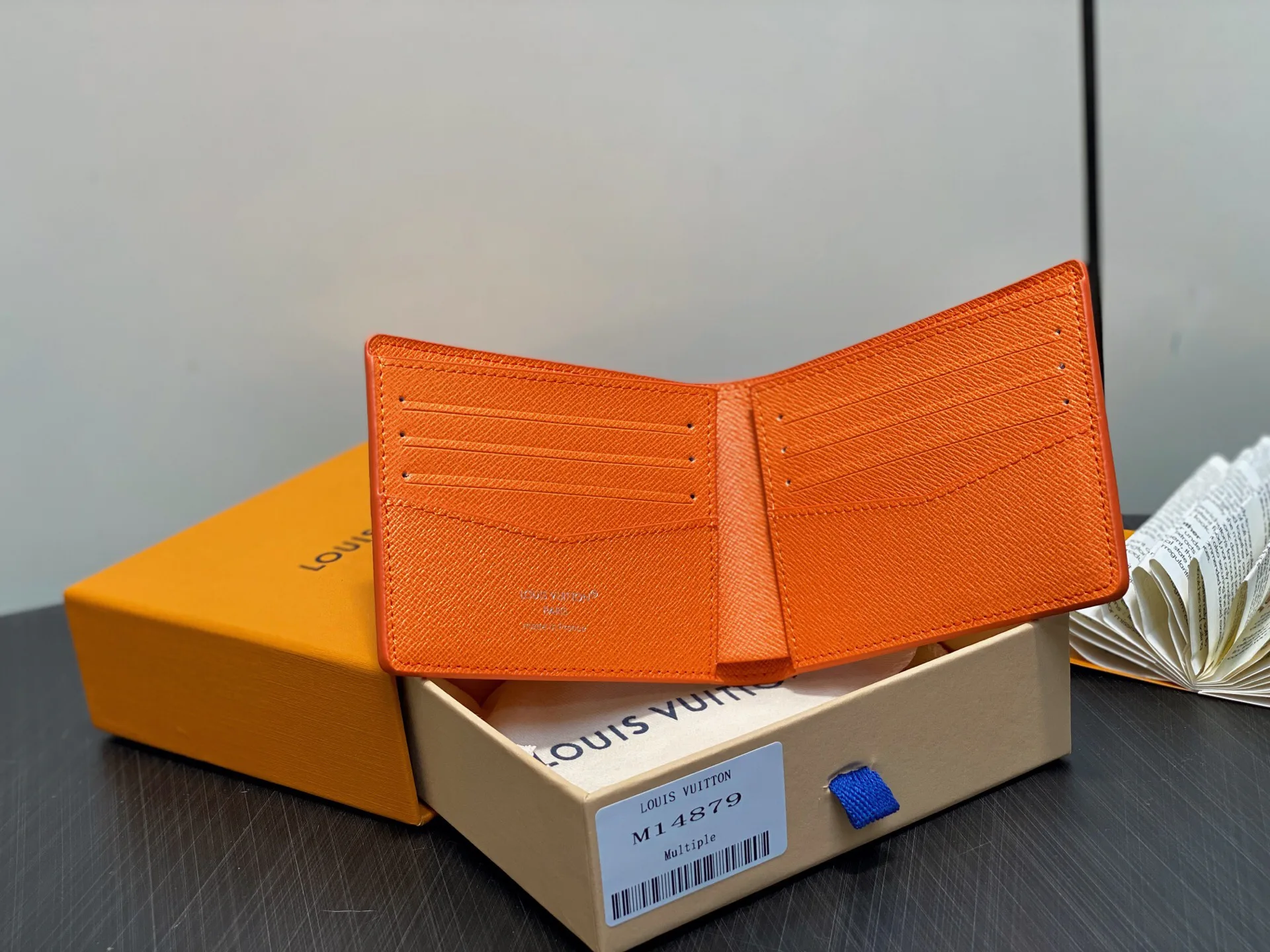 Кошельки Louis Vuitton 84004