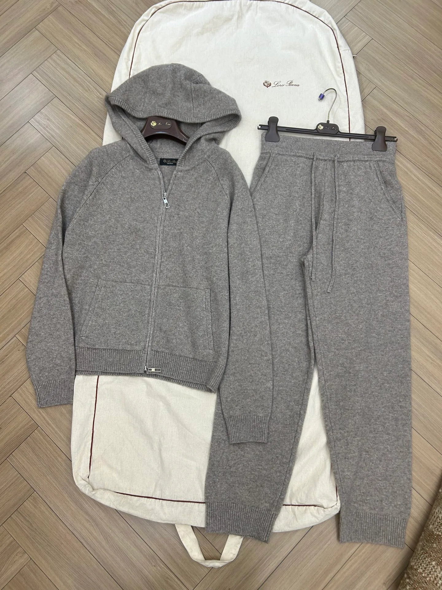 Костюмы Женские Loro Piana 417371