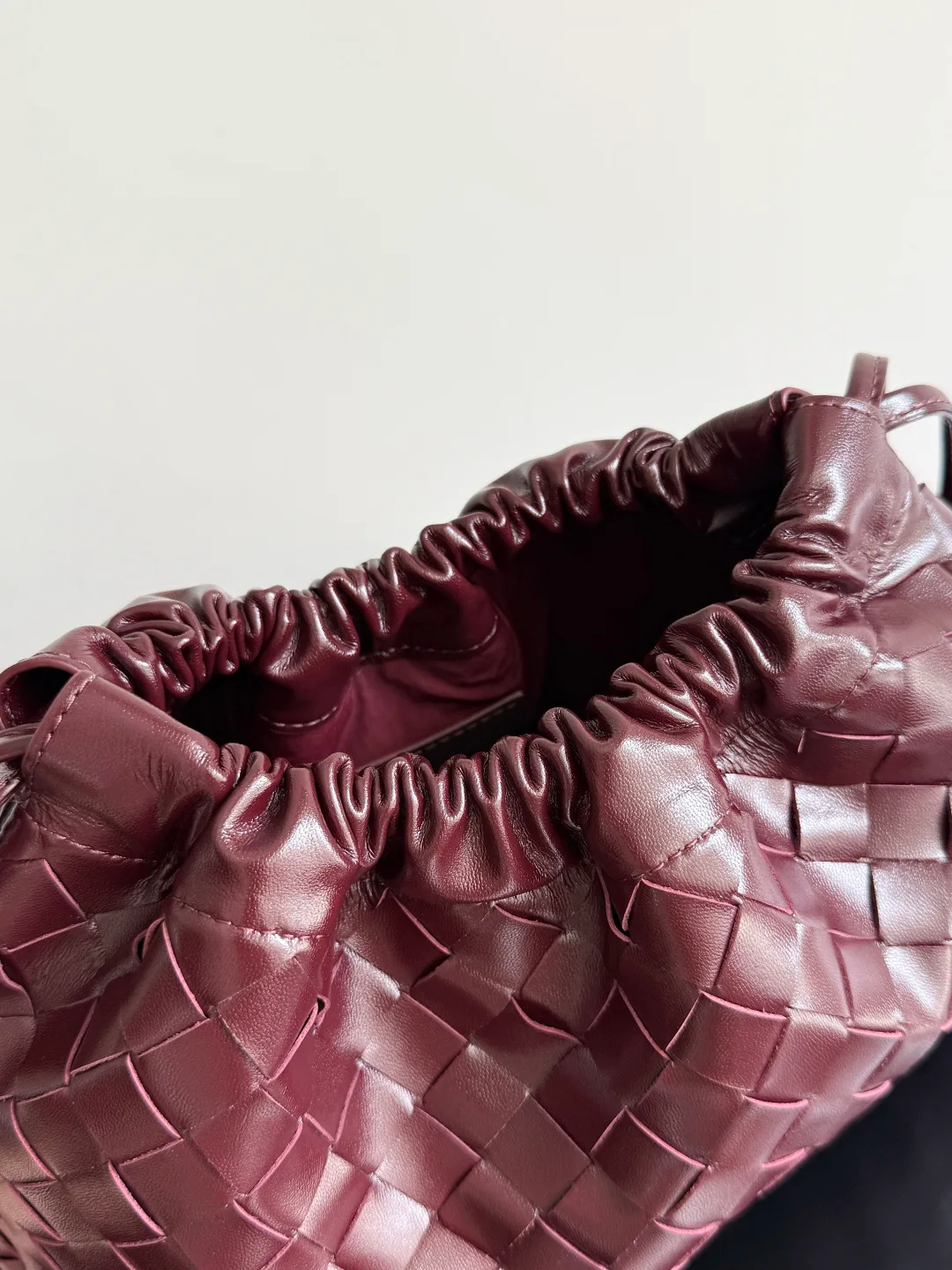 Сумки На Ремне Женские Bottega Veneta 11255459